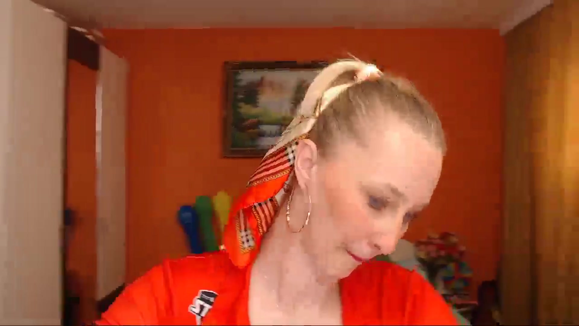 Gallery image thumbnail from LoveeSunshine's myfreecams stream on, 05/06/2026, 15:37 image 16 of 20