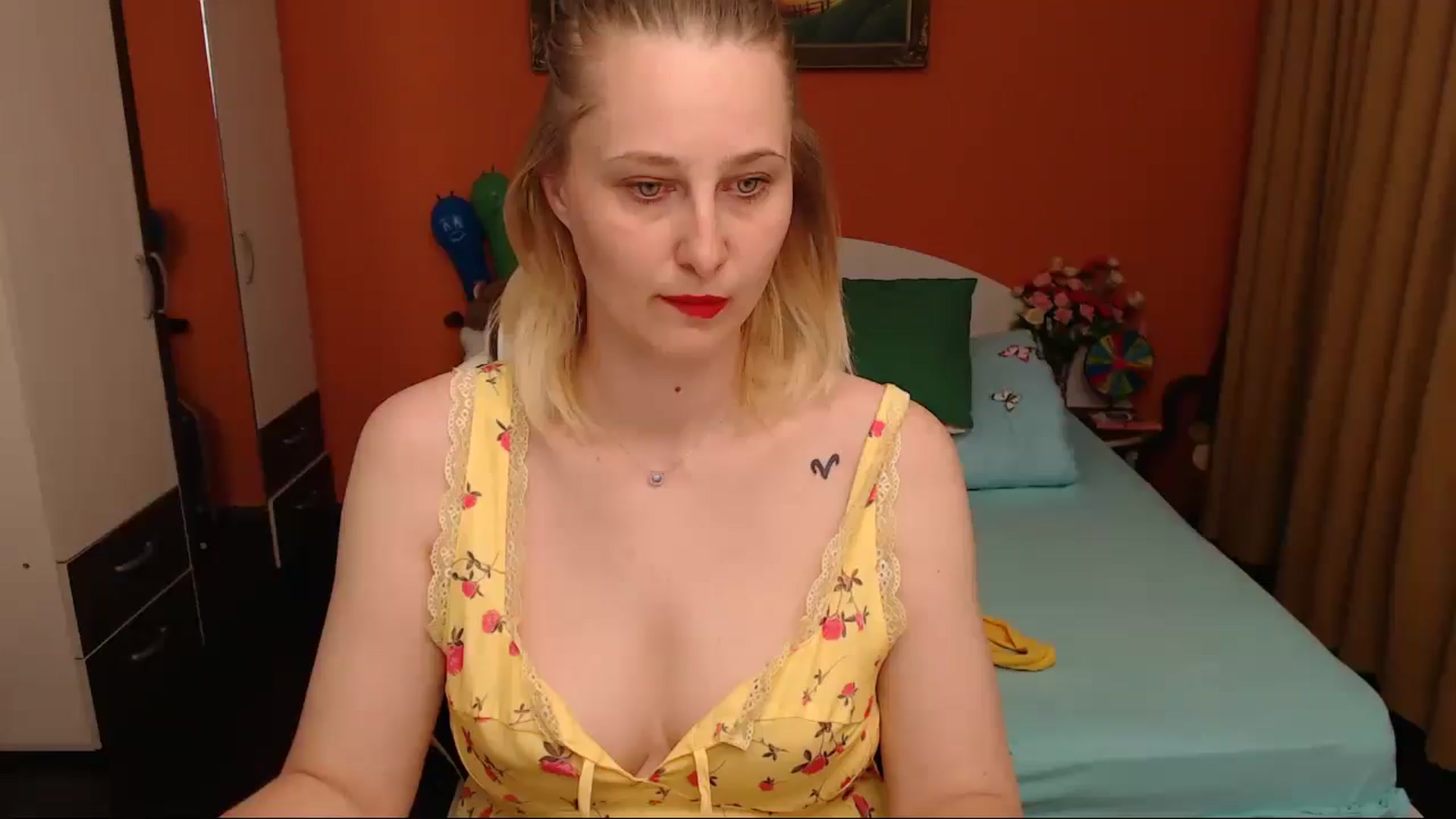 Gallery image thumbnail from LoveeSunshine's myfreecams stream on, 05/06/2026, 23:18 image 20 of 20