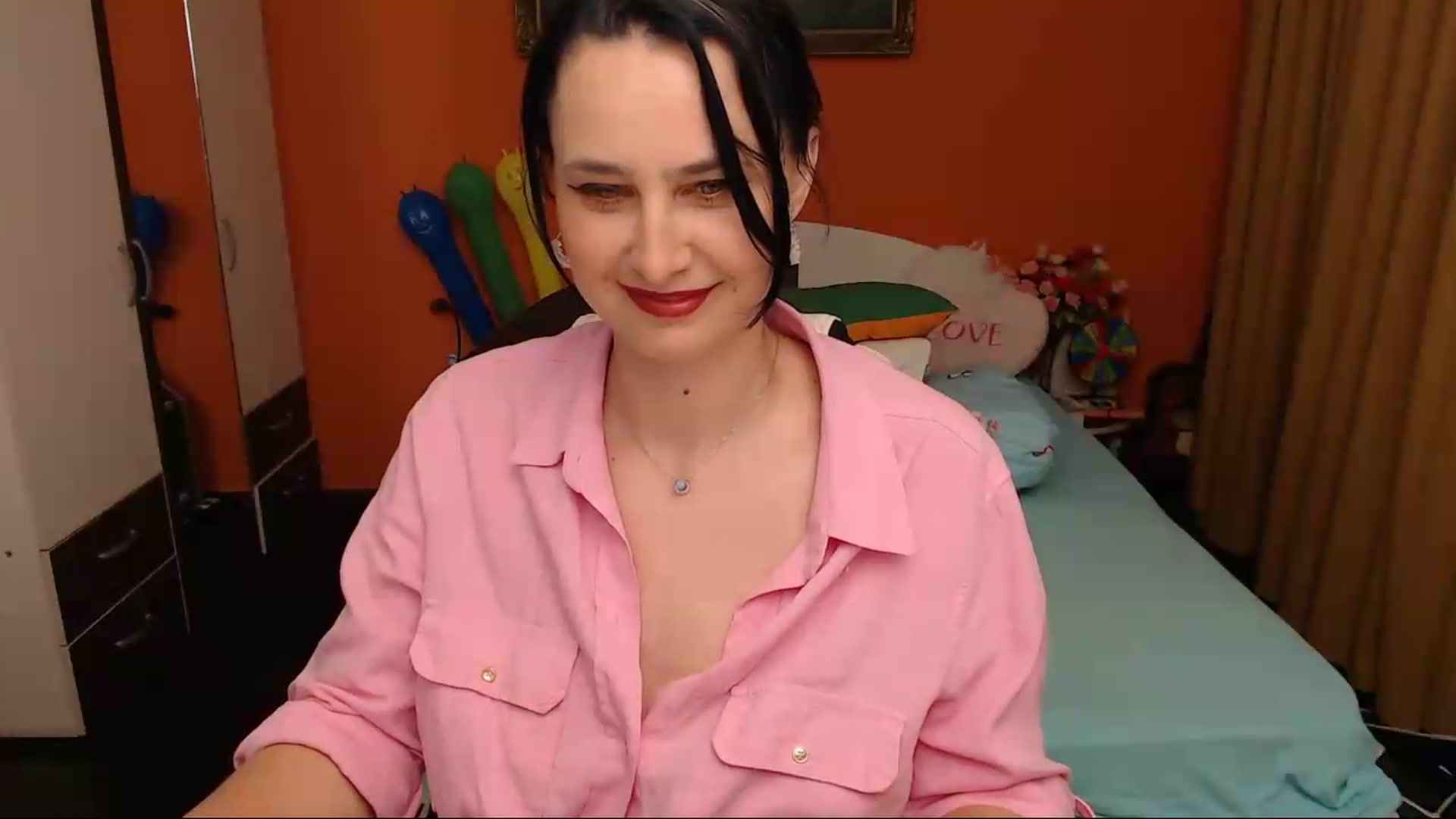 Gallery image thumbnail from LoveeSunshine's myfreecams stream on, 05/11/2026, 22:40 image 20 of 20