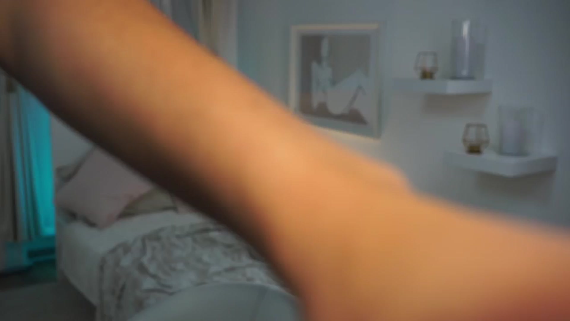 Gallery image thumbnail from LoveelyLunaa's myfreecams stream on, 10/17/2024, 12:13 image 8 of 20