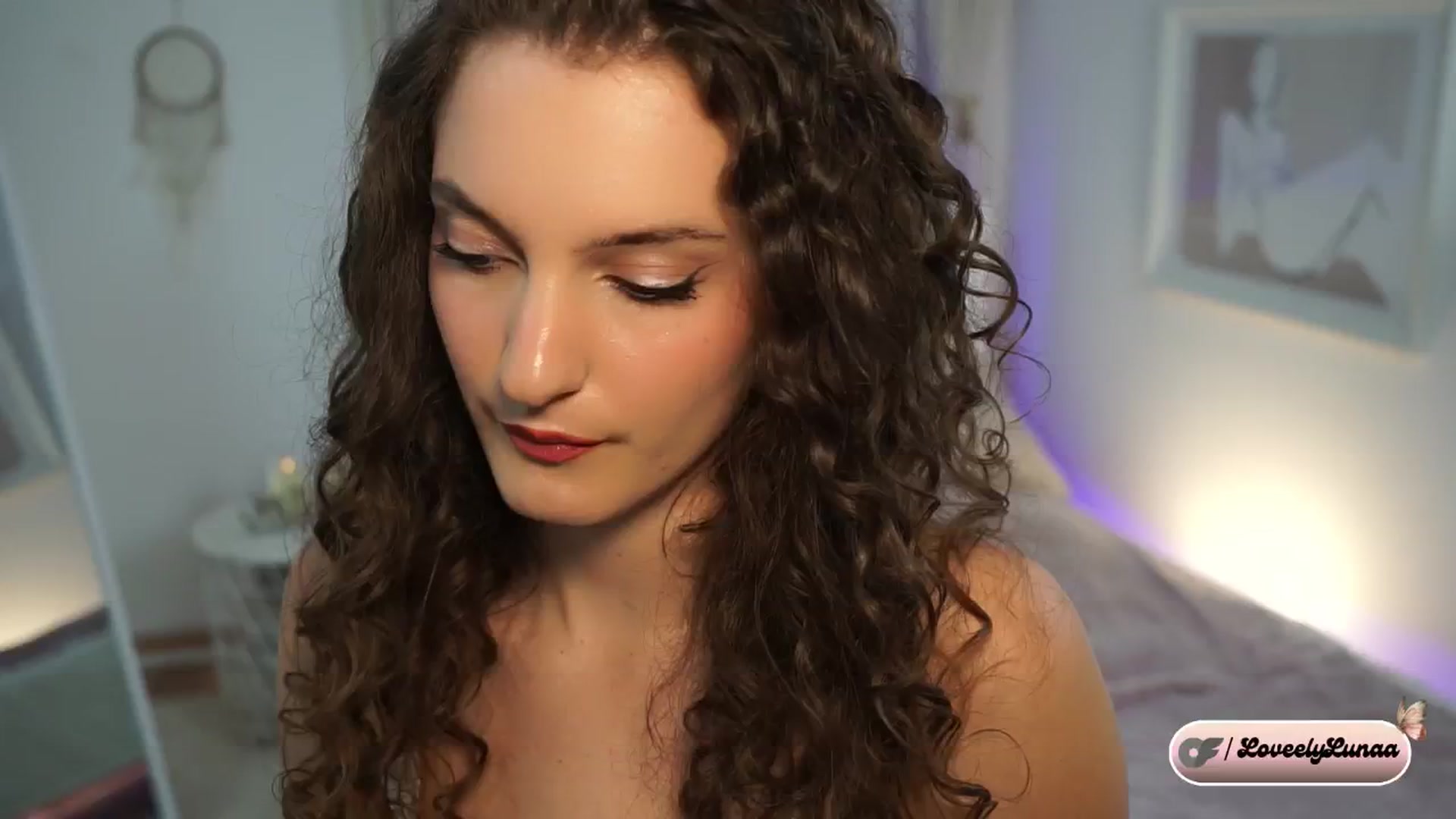 Gallery image thumbnail from LoveelyLunaa's myfreecams stream on, 11/27/2024, 20:31 image 17 of 20