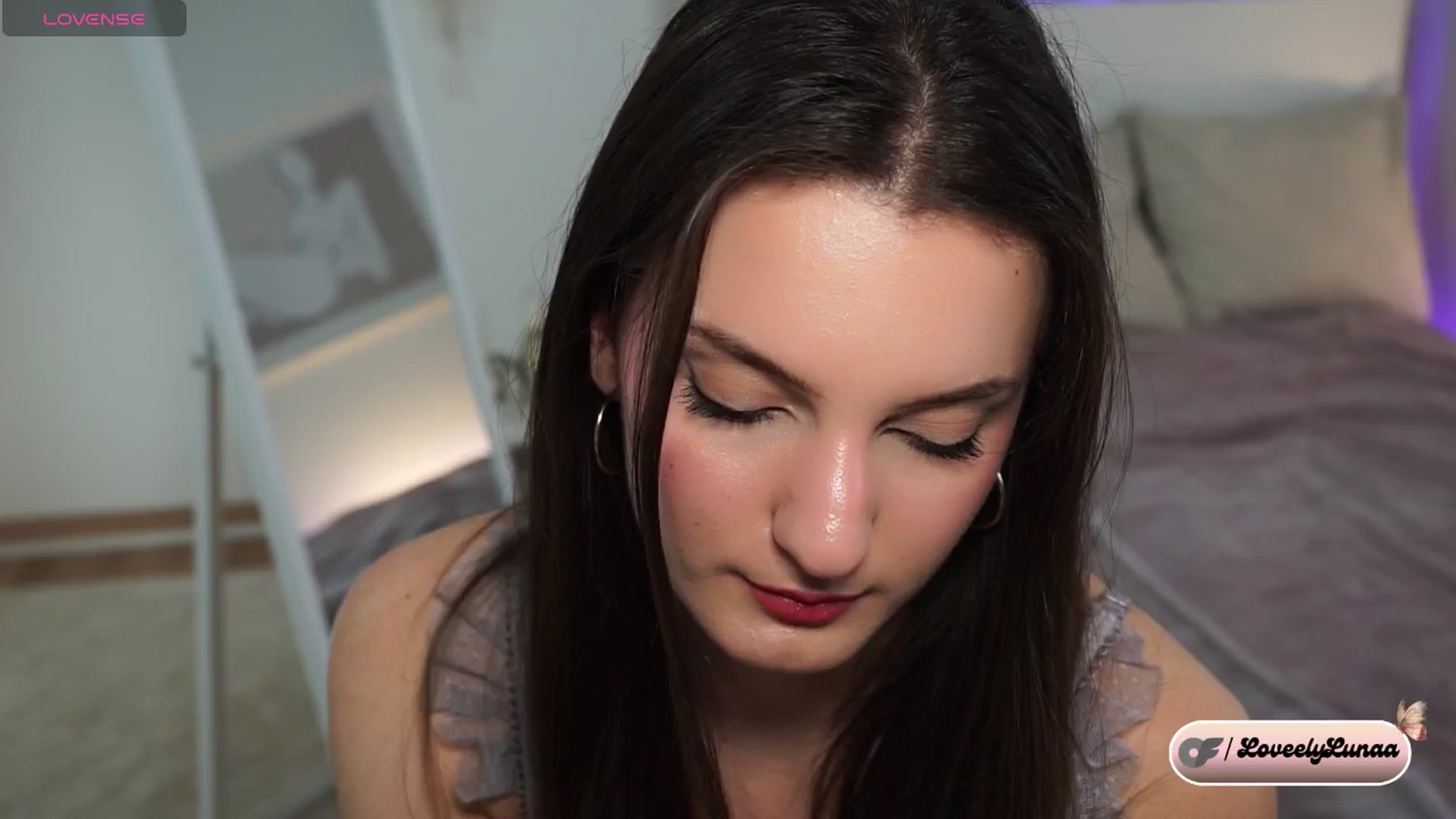 Gallery image thumbnail from LoveelyLunaa's myfreecams stream on, 02/20/2025, 14:16 image 13 of 20