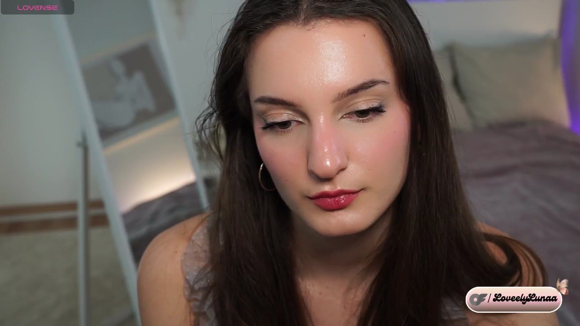 Gallery image thumbnail from LoveelyLunaa's myfreecams stream on, 02/20/2025, 14:16 image 17 of 20