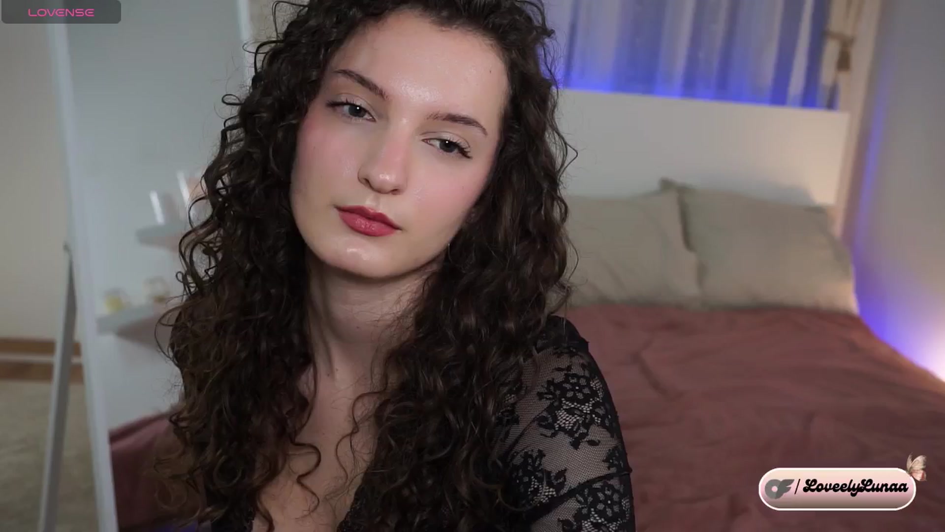 Gallery image thumbnail from LoveelyLunaa's myfreecams stream on, 02/22/2025, 12:43 image 13 of 20
