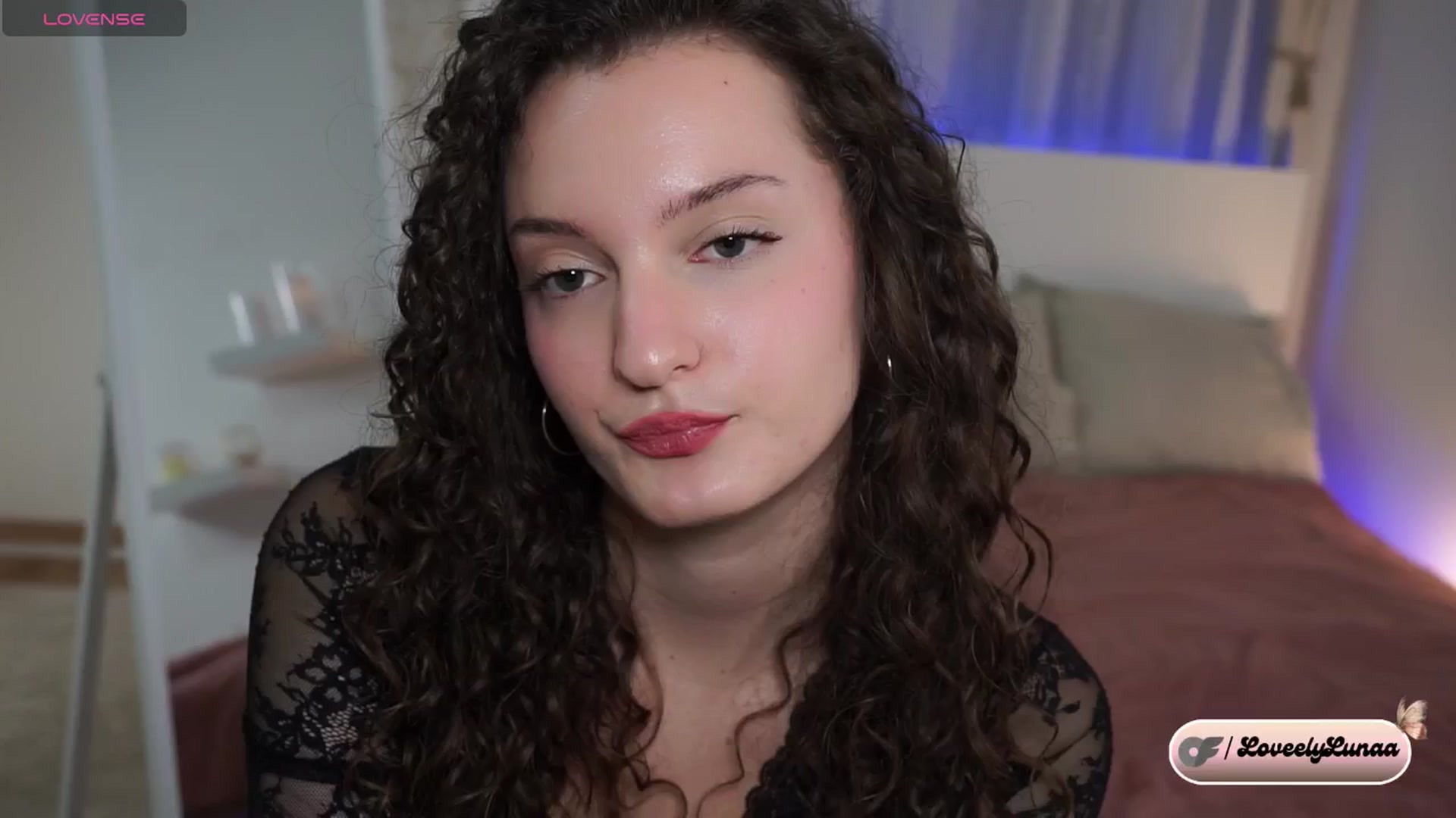 Gallery image thumbnail from LoveelyLunaa's myfreecams stream on, 02/22/2025, 12:43 image 14 of 20