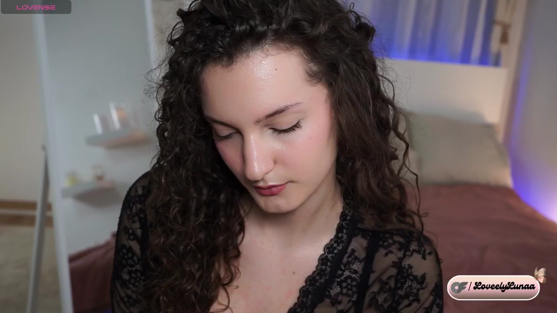 Gallery image thumbnail from LoveelyLunaa's myfreecams stream on, 02/22/2025, 12:43 image 9 of 20