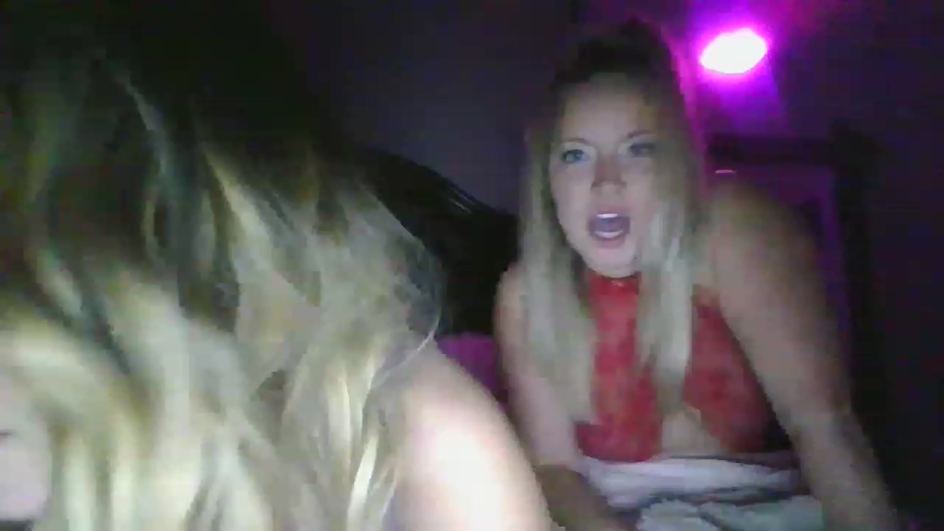 Gallery image thumbnail from Lovegoddess4's myfreecams stream on, 11/19/2022, 06:48 image 20 of 20