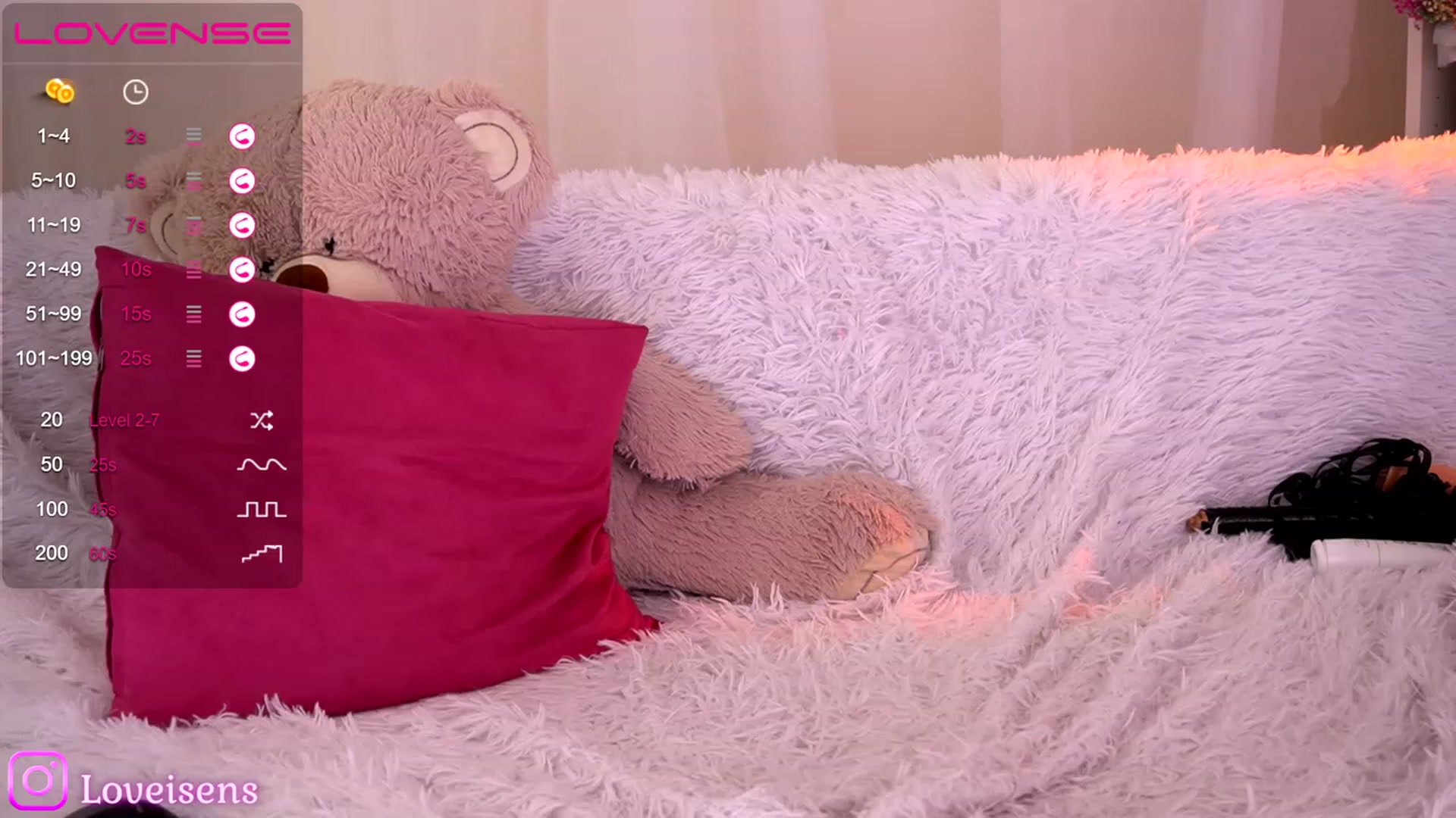 Gallery image thumbnail from Loveisens's myfreecams stream on, 08/27/2023, 23:30 image 13 of 20