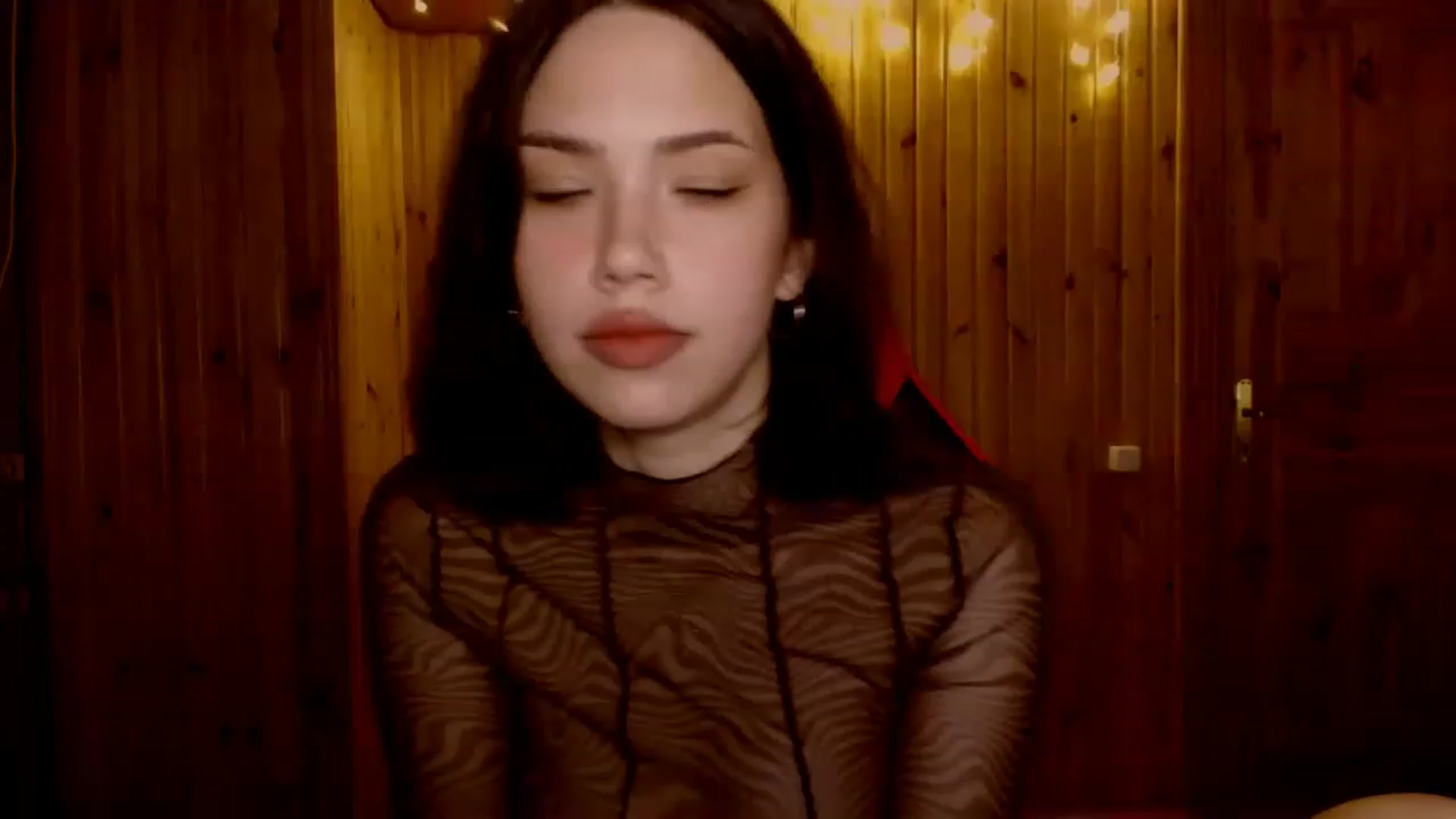Gallery image thumbnail from LovellyRima__'s myfreecams stream on, 12/06/2022, 14:02 image 3 of 20