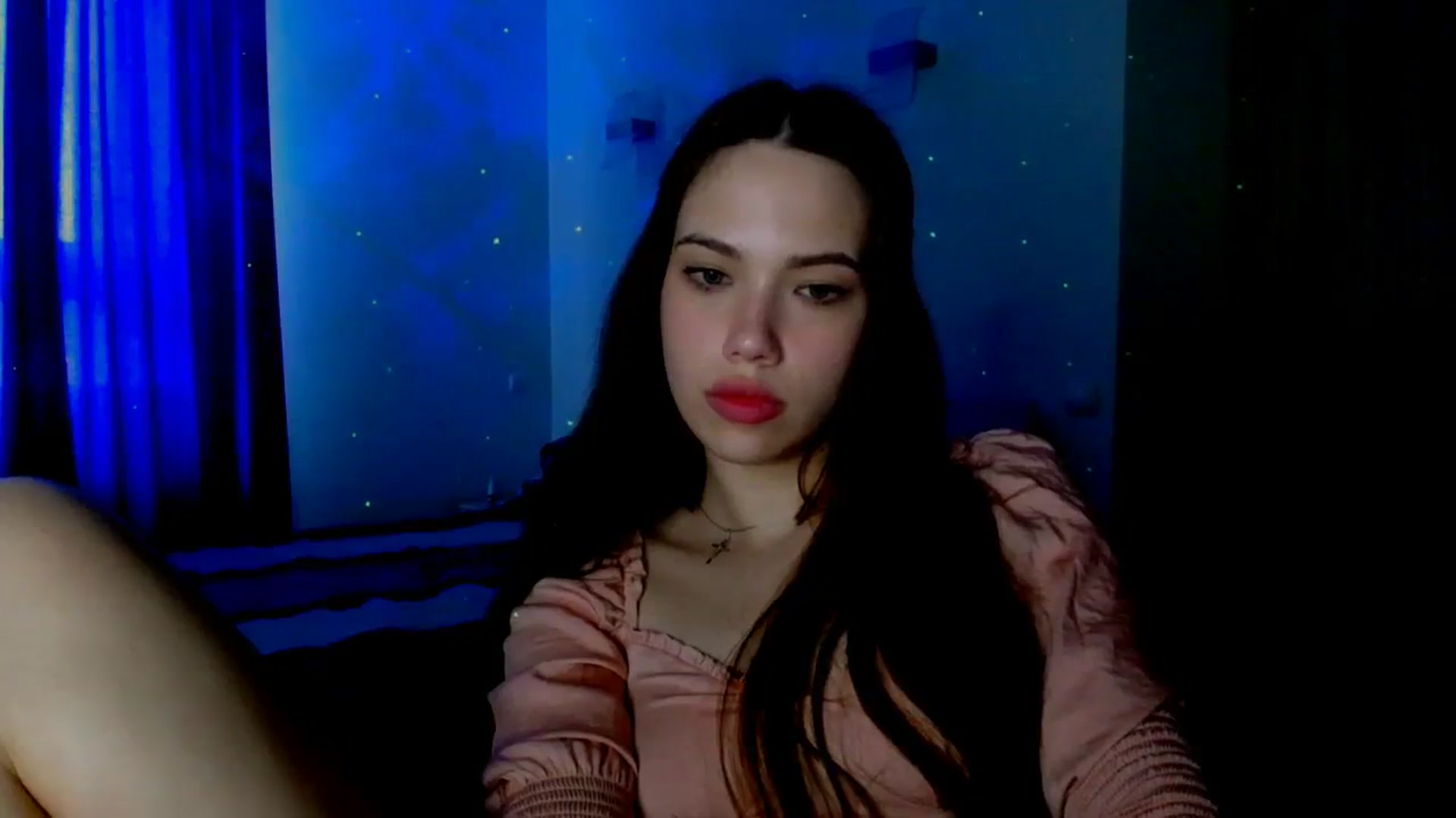 Gallery image thumbnail from LovellyRima__'s myfreecams stream on, 08/10/2023, 13:29 image 10 of 20