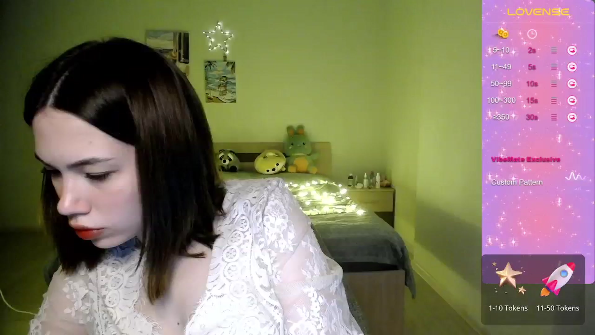 Gallery image thumbnail from LovellyRima__'s myfreecams stream on, 12/13/2023, 20:48 image 7 of 20