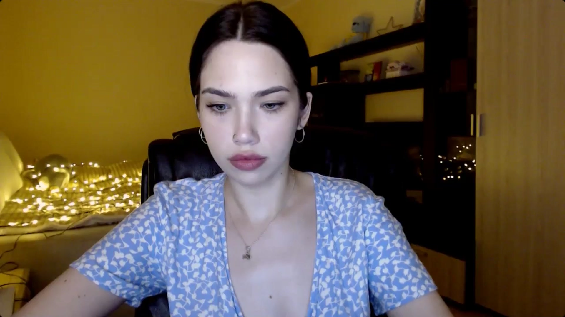 Gallery image thumbnail from LovellyRima__'s myfreecams stream on, 06/05/2024, 20:00 image 13 of 20