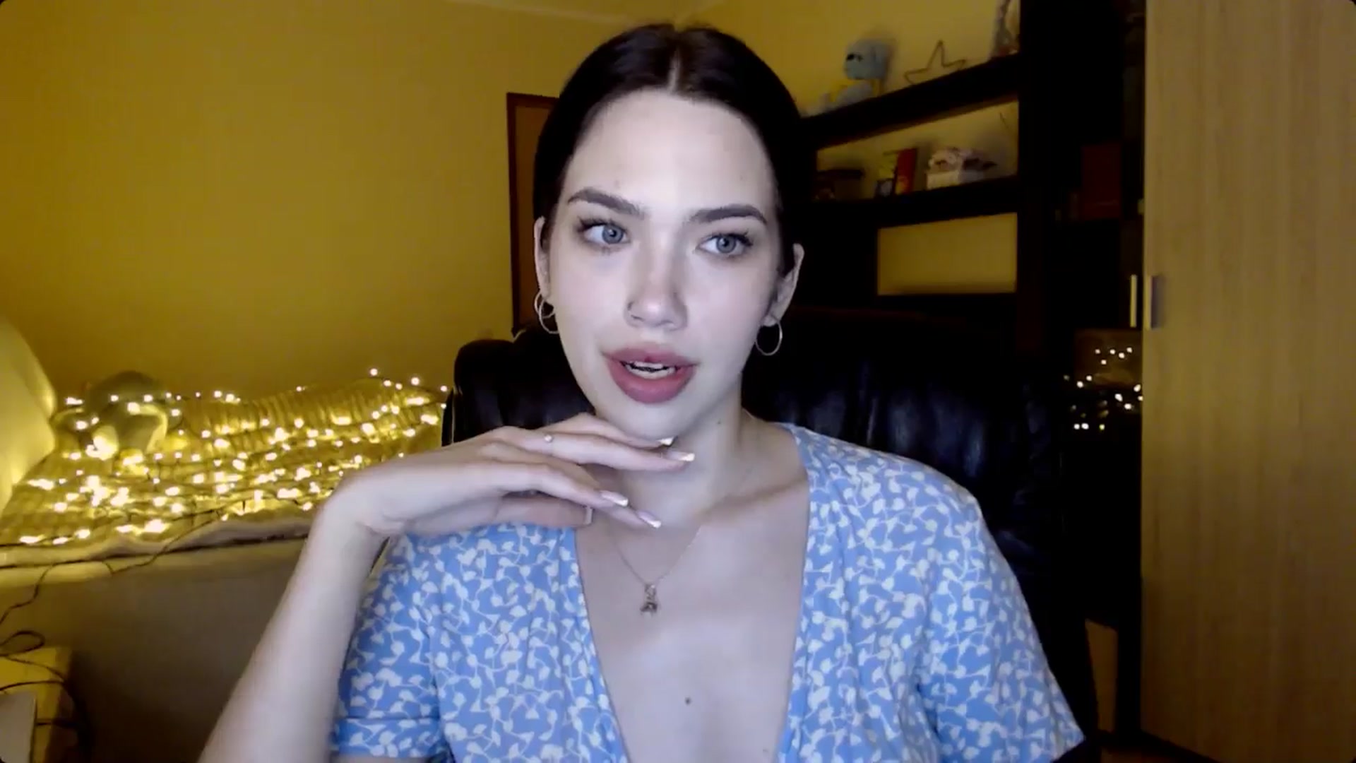 Gallery image thumbnail from LovellyRima__'s myfreecams stream on, 06/05/2024, 20:00 image 4 of 20
