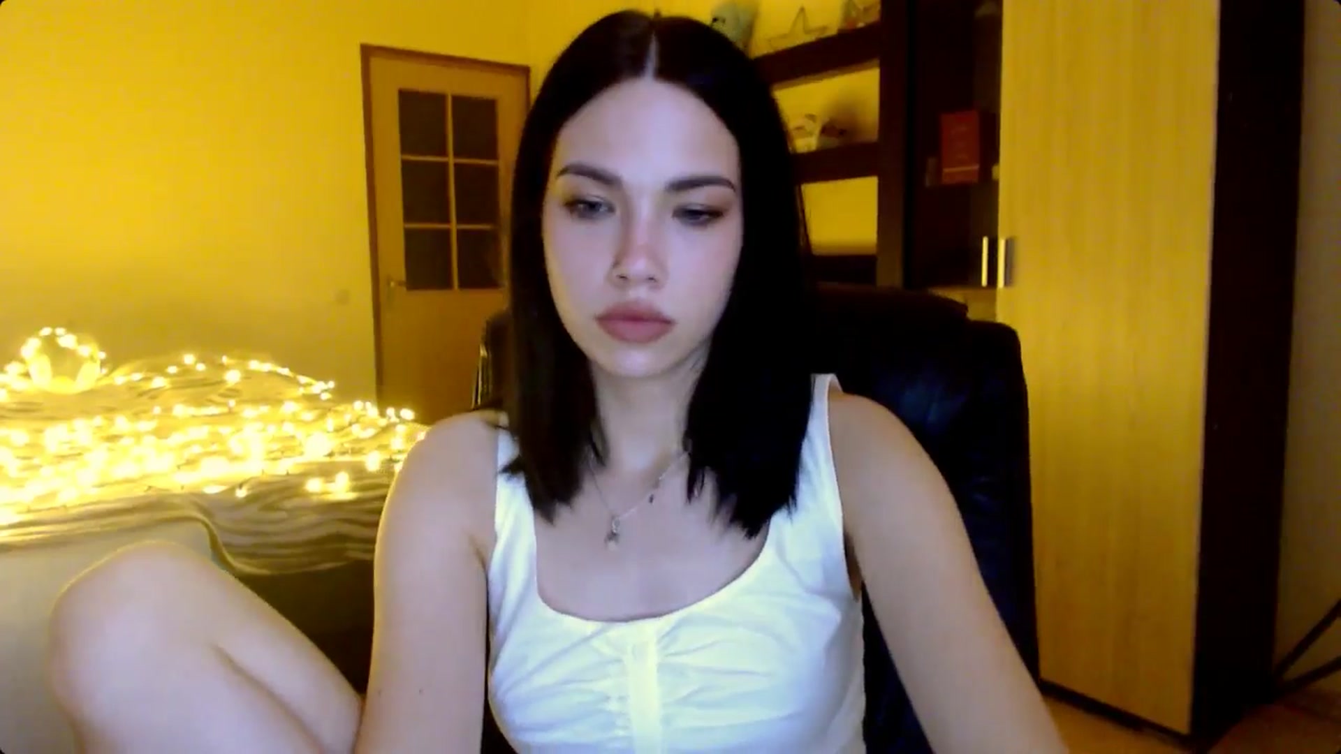Gallery image thumbnail from LovellyRima__'s myfreecams stream on, 06/22/2024, 18:26 image 13 of 20