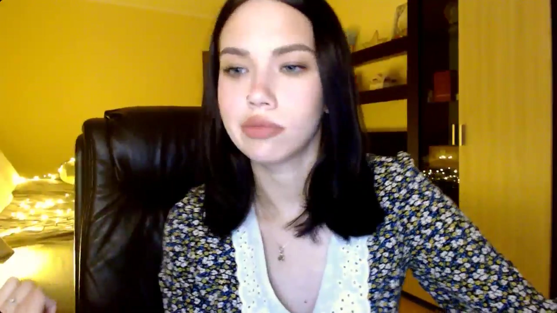 Gallery image thumbnail from LovellyRima__'s myfreecams stream on, 06/23/2024, 20:23 image 9 of 20