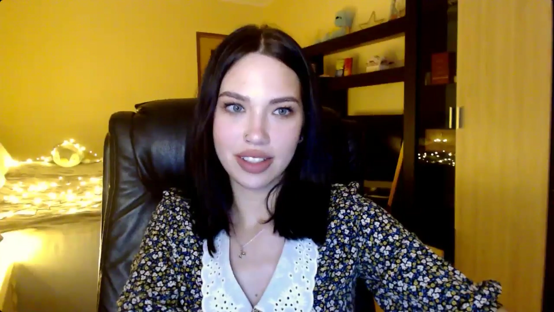 Gallery image thumbnail from LovellyRima__'s myfreecams stream on, 06/23/2024, 20:55 image 18 of 20