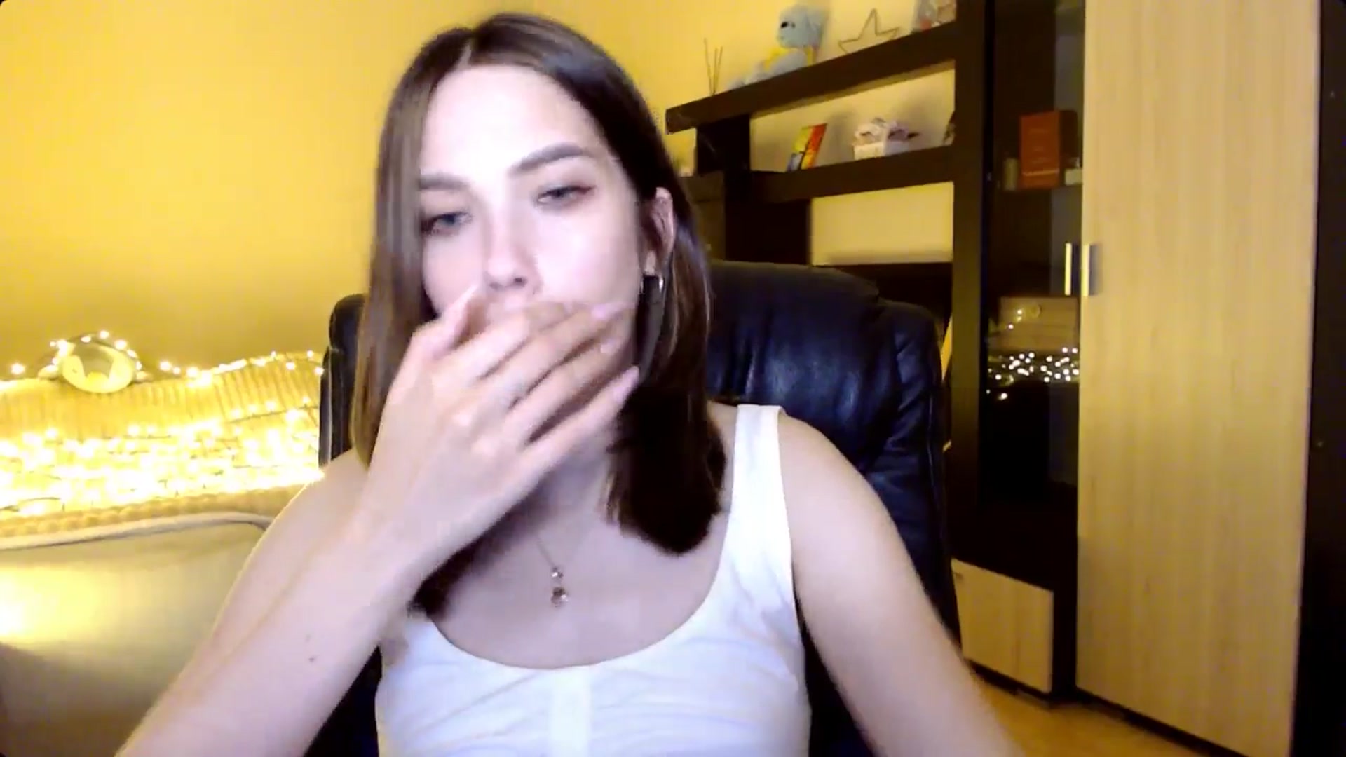 Gallery image thumbnail from LovellyRima__'s myfreecams stream on, 08/10/2024, 21:07 image 14 of 20