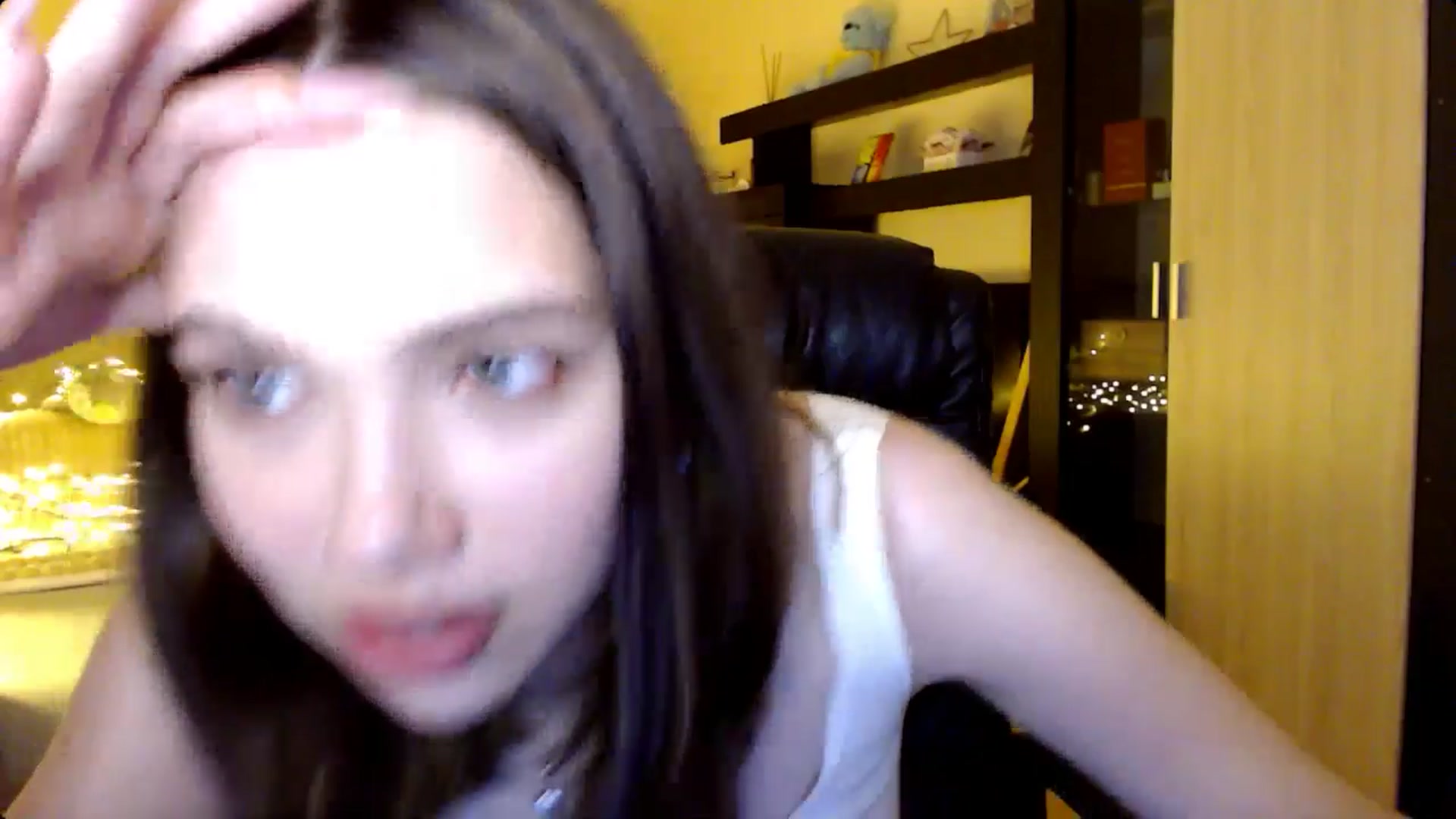 Gallery image thumbnail from LovellyRima__'s myfreecams stream on, 08/10/2024, 21:07 image 18 of 20