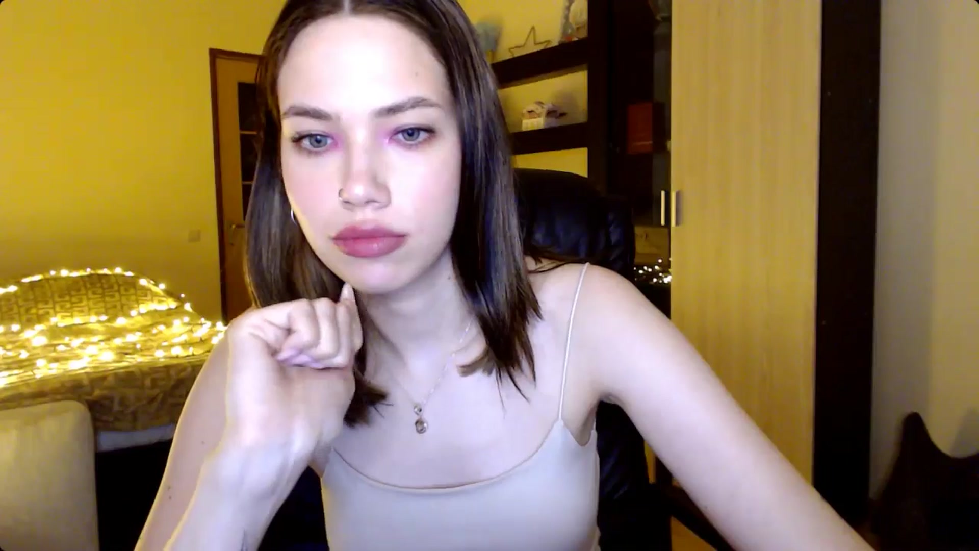 Gallery image thumbnail from LovellyRima__'s myfreecams stream on, 08/18/2024, 20:46 image 20 of 20