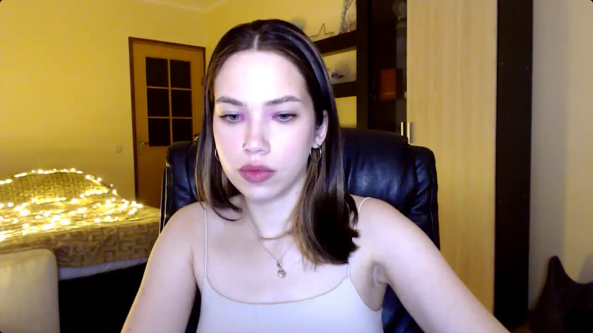 Gallery image thumbnail from LovellyRima__'s myfreecams stream on, 08/18/2024, 20:46 image 12 of 20