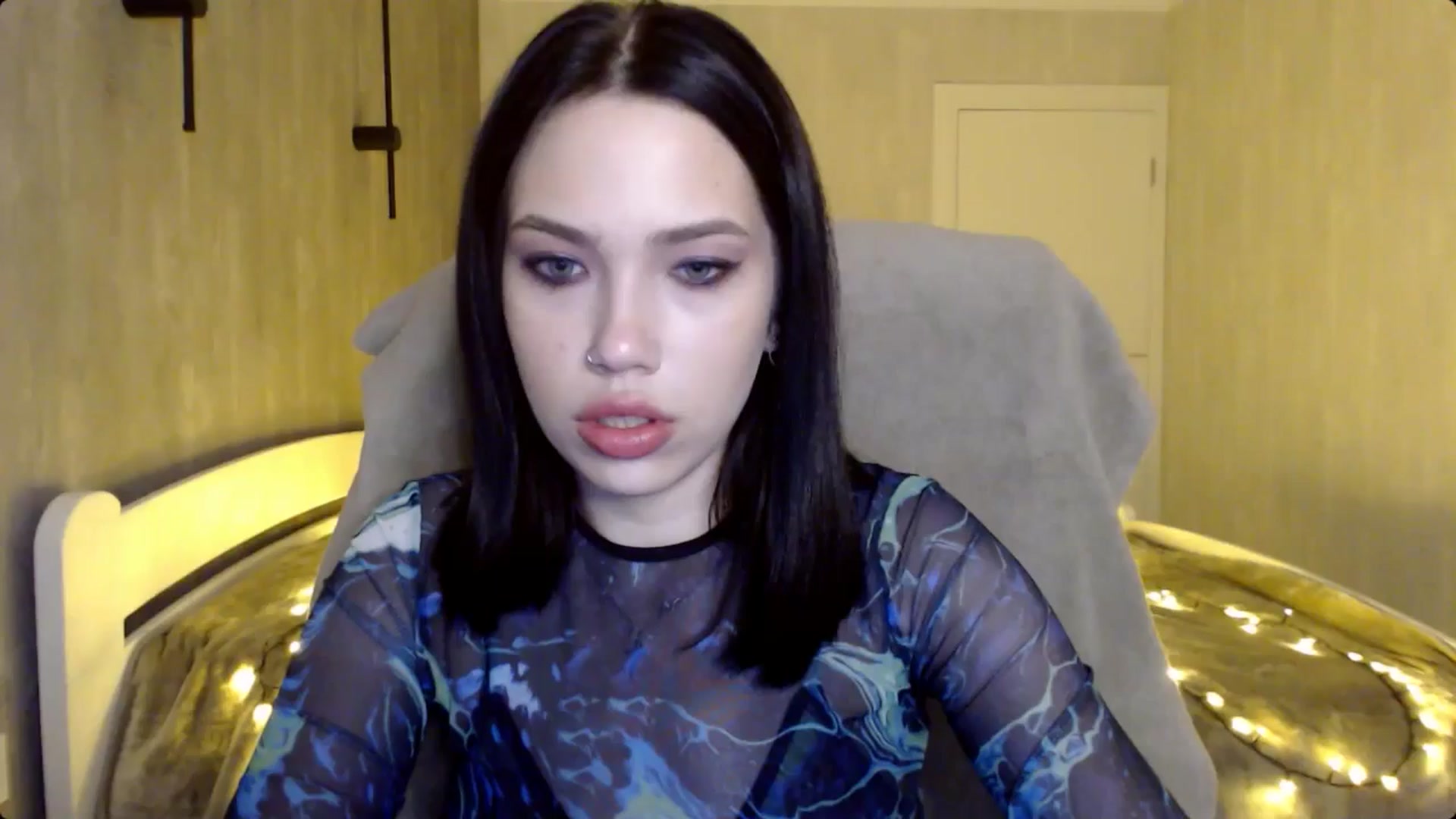 Gallery image thumbnail from LovellyRima__'s myfreecams stream on, 12/17/2024, 18:10 image 19 of 20