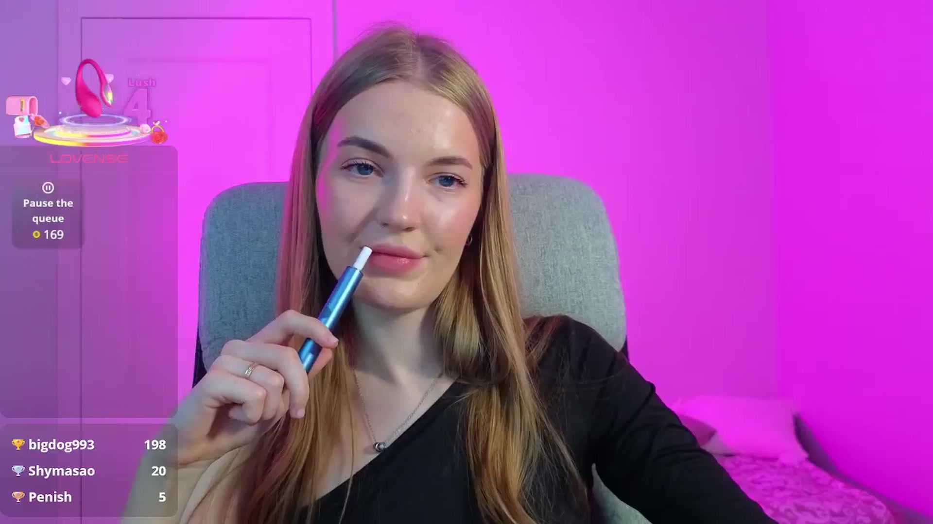 Gallery image thumbnail from LovelyAndy_'s myfreecams stream on, 04/16/2025, 17:34 image 2 of 20