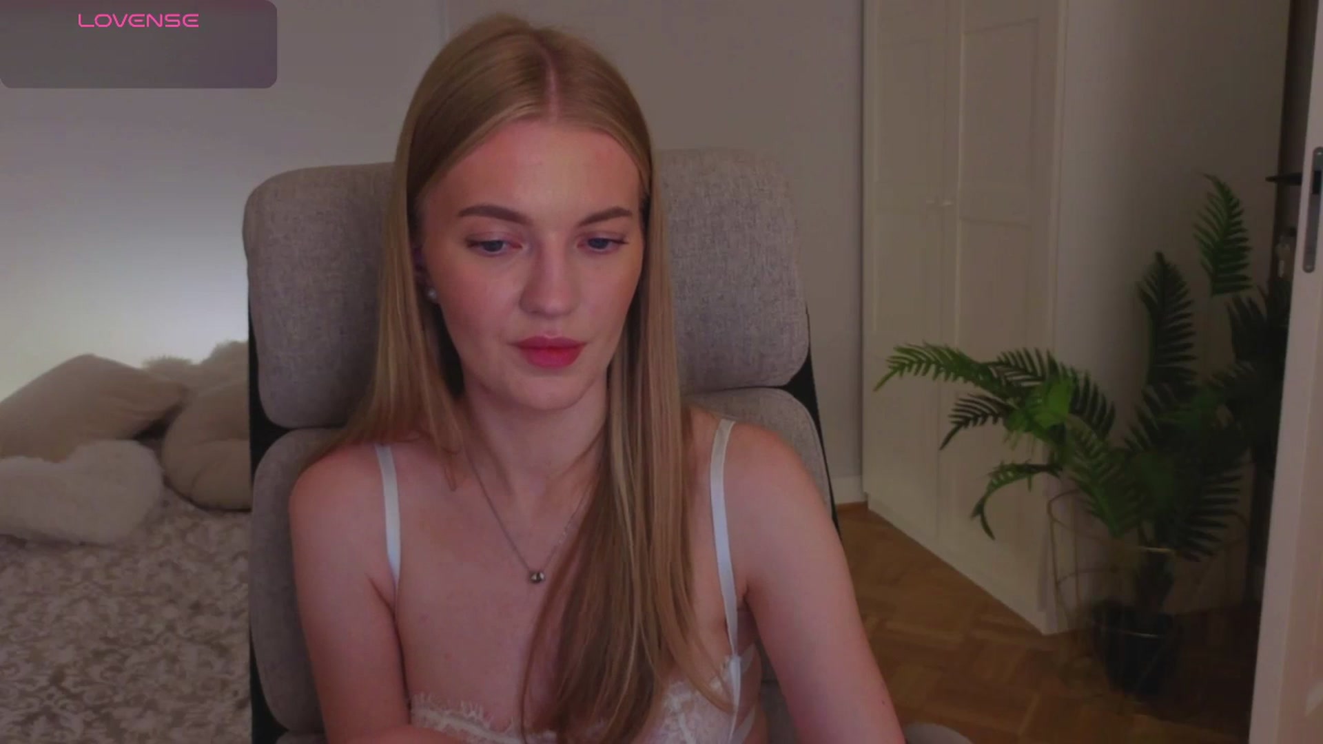 Gallery image thumbnail from LovelyAndy_'s myfreecams stream on, 07/28/2025, 24:21 image 19 of 20