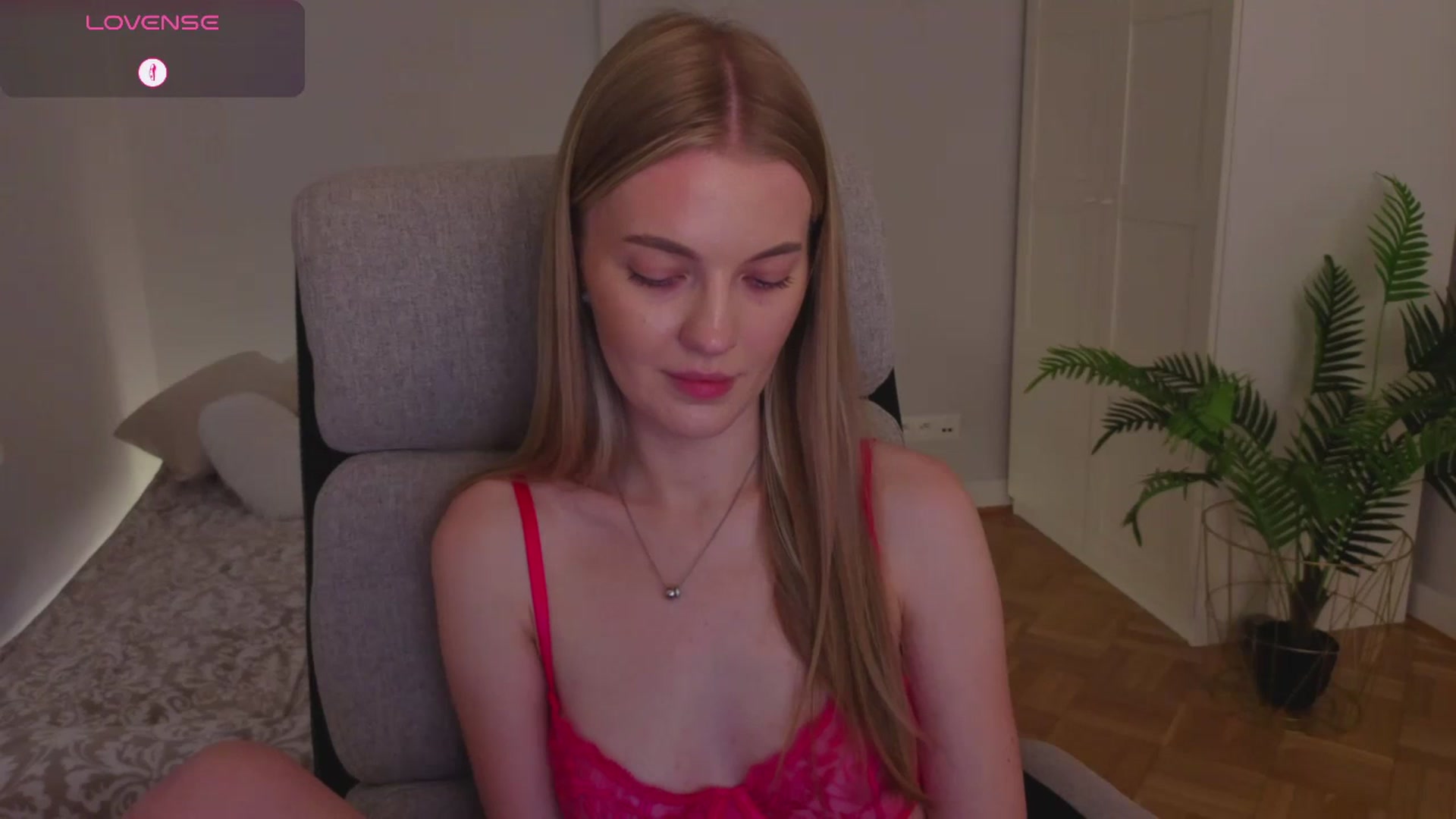 Gallery image thumbnail from LovelyAndy_'s myfreecams stream on, 07/29/2025, 11:57 image 12 of 20