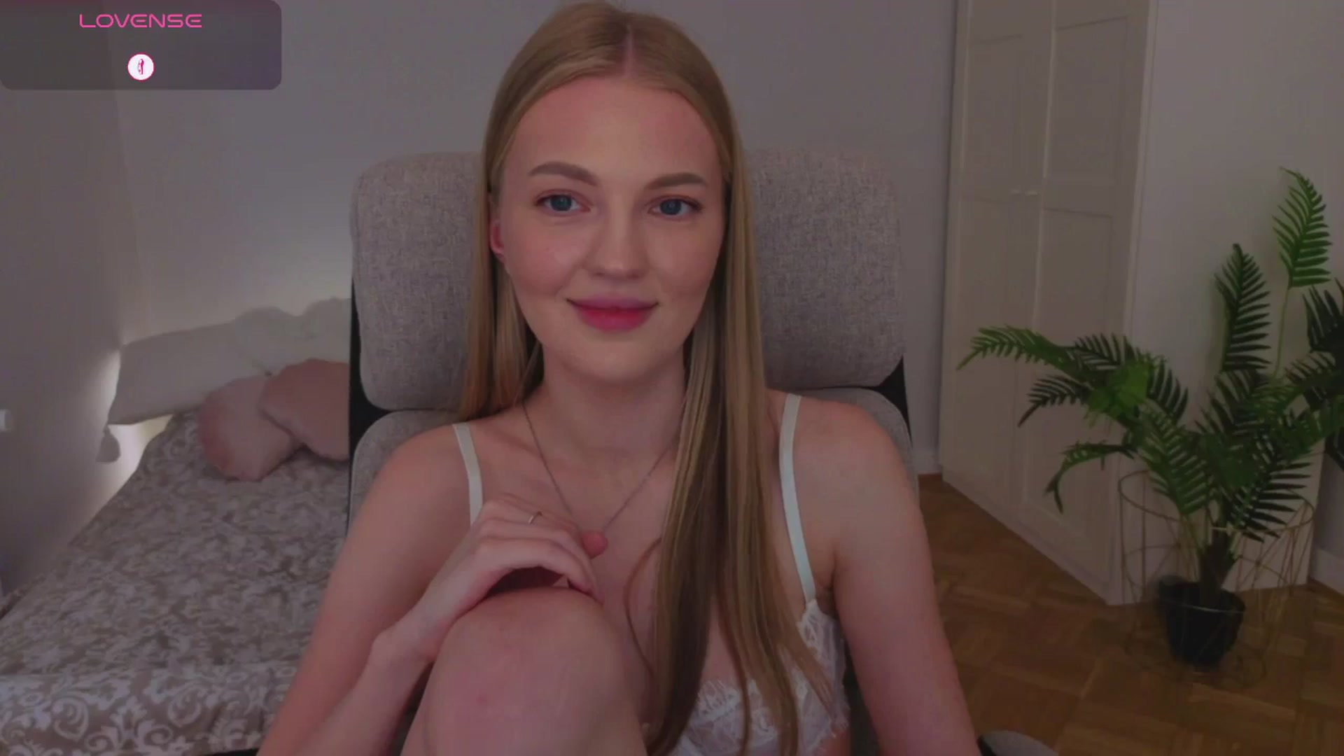 Gallery image thumbnail from LovelyAndy_'s myfreecams stream on, 07/31/2025, 15:55 image 5 of 20