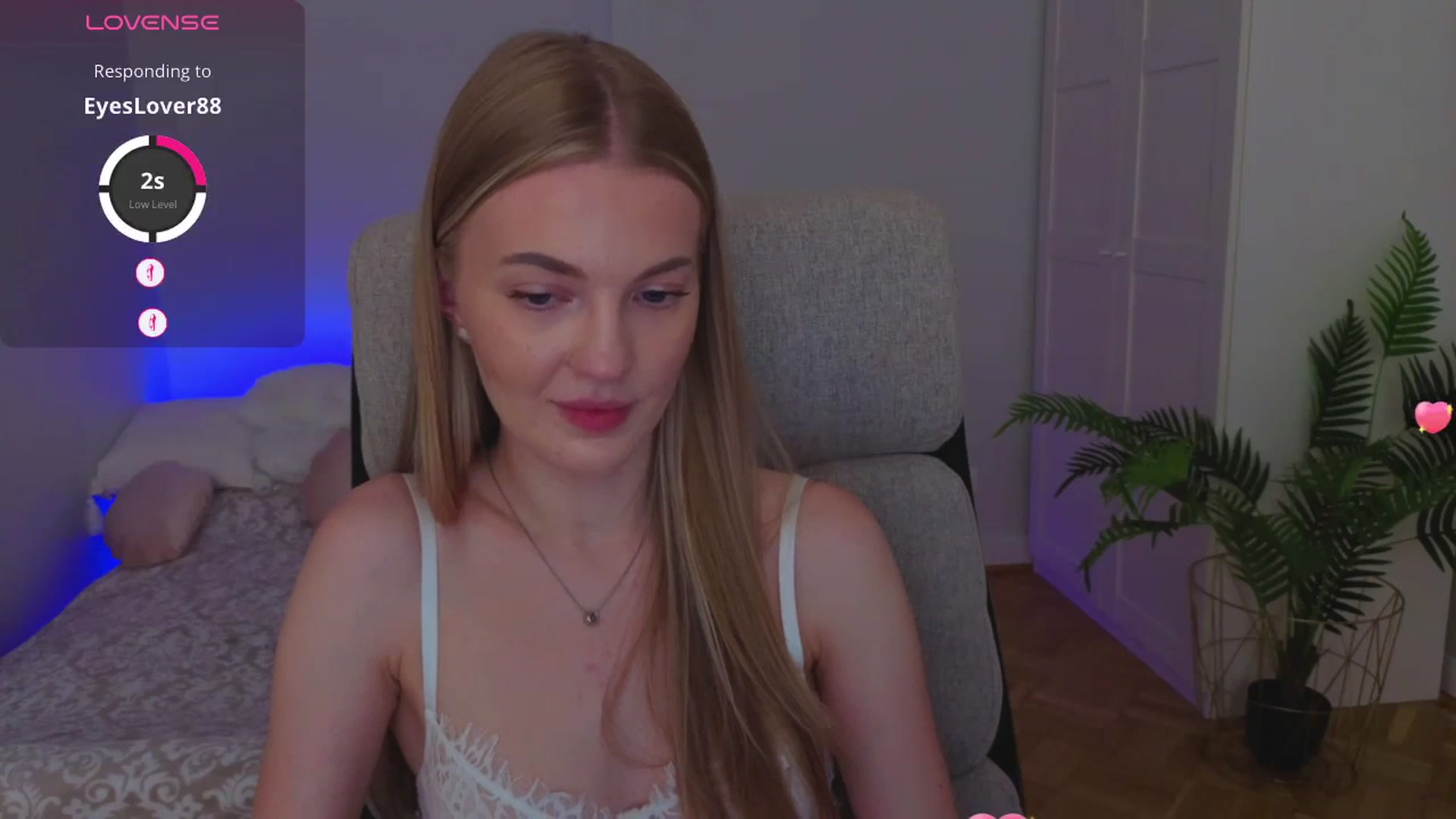 Gallery image thumbnail from LovelyAndy_'s myfreecams stream on, 08/04/2025, 21:47 image 20 of 20