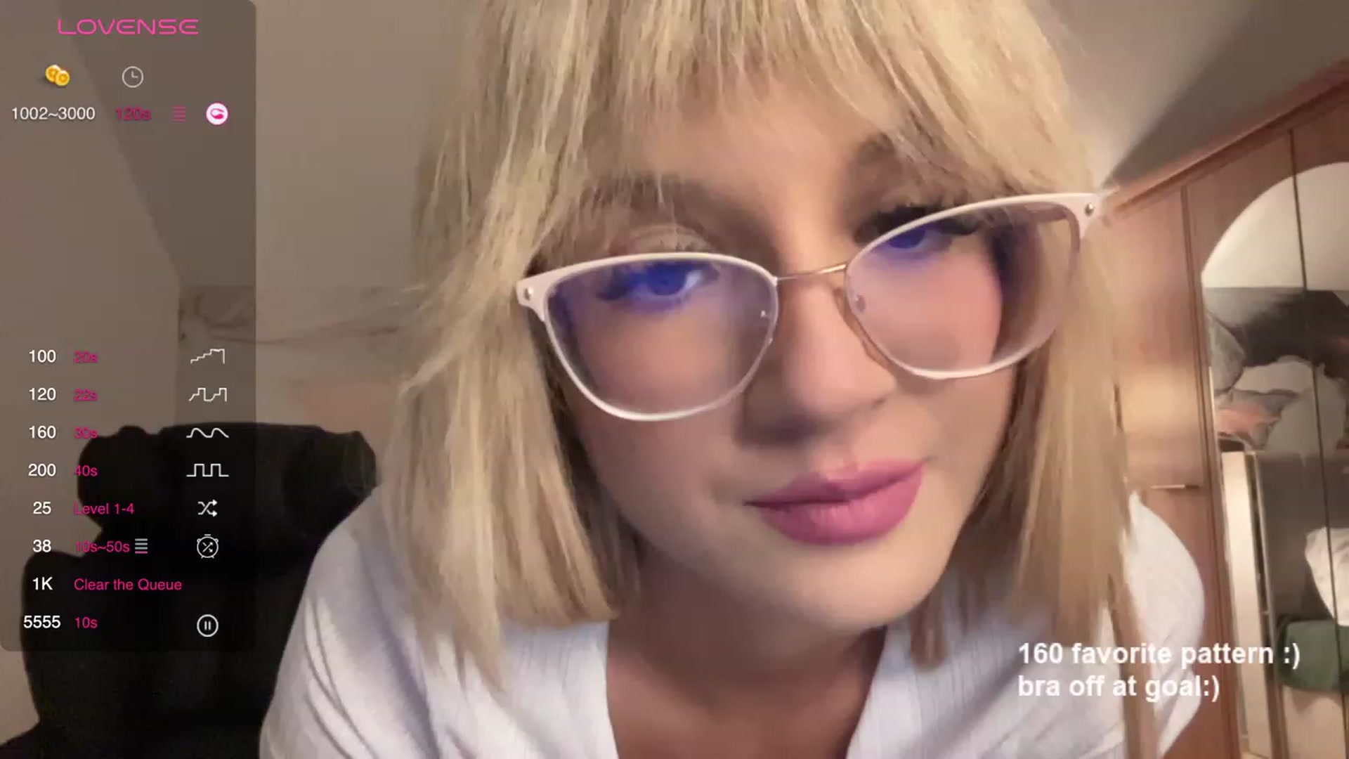 Gallery image thumbnail from LovelyBianca_'s myfreecams stream on, 01/30/2024, 24:33 image 13 of 20