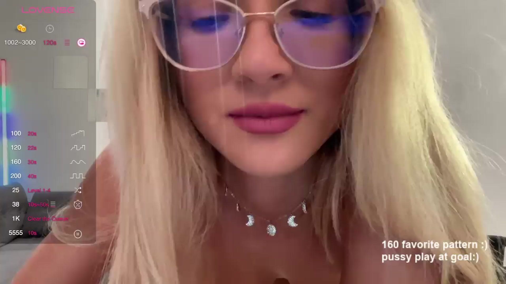 Gallery image thumbnail from LovelyBianca_'s myfreecams stream on, 03/29/2024, 01:46 image 2 of 20