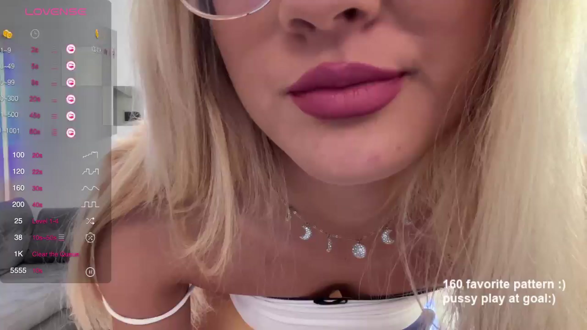 Gallery image thumbnail from LovelyBianca_'s myfreecams stream on, 03/29/2024, 23:50 image 14 of 20