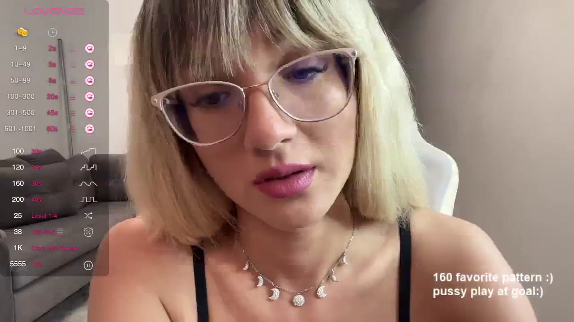 Gallery image thumbnail from LovelyBianca_'s myfreecams stream on, 04/25/2024, 21:45 image 12 of 20