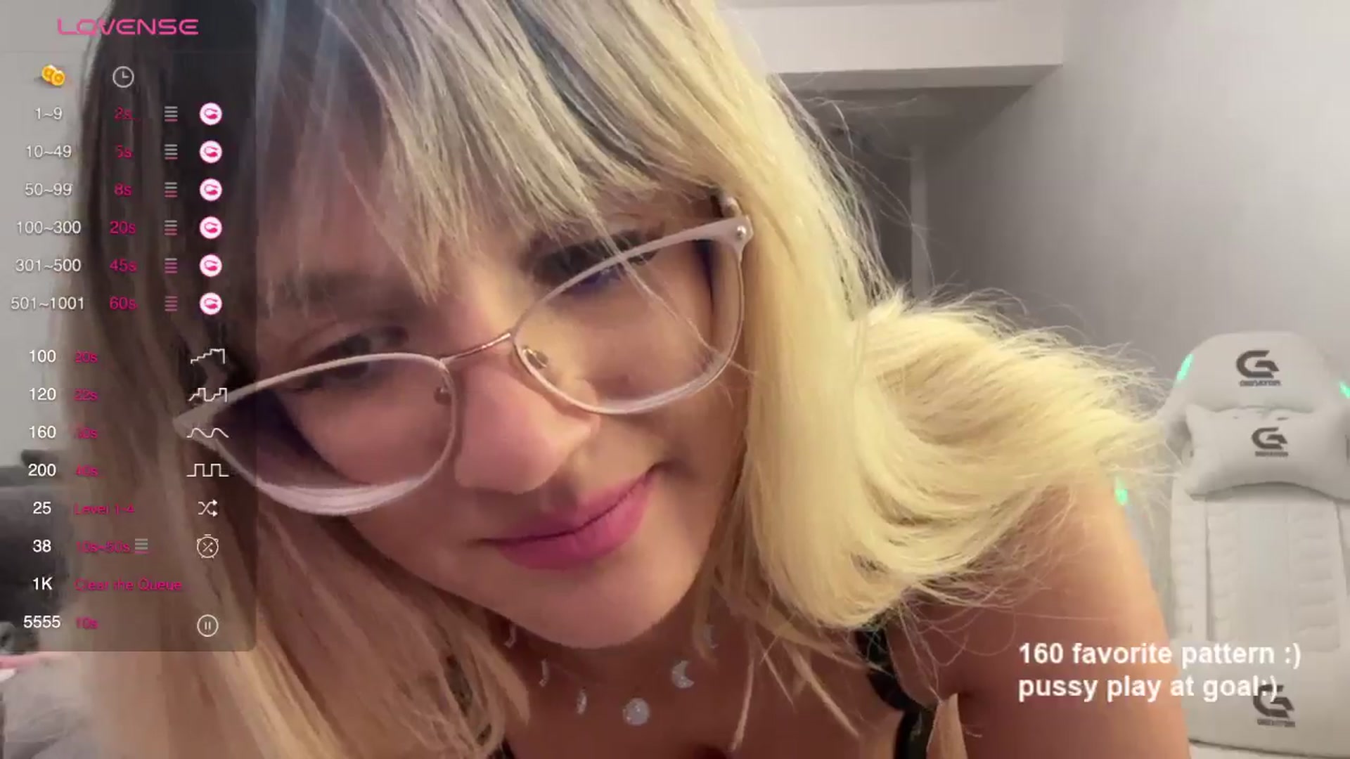 Gallery image thumbnail from LovelyBianca_'s myfreecams stream on, 05/05/2024, 03:35 image 3 of 20