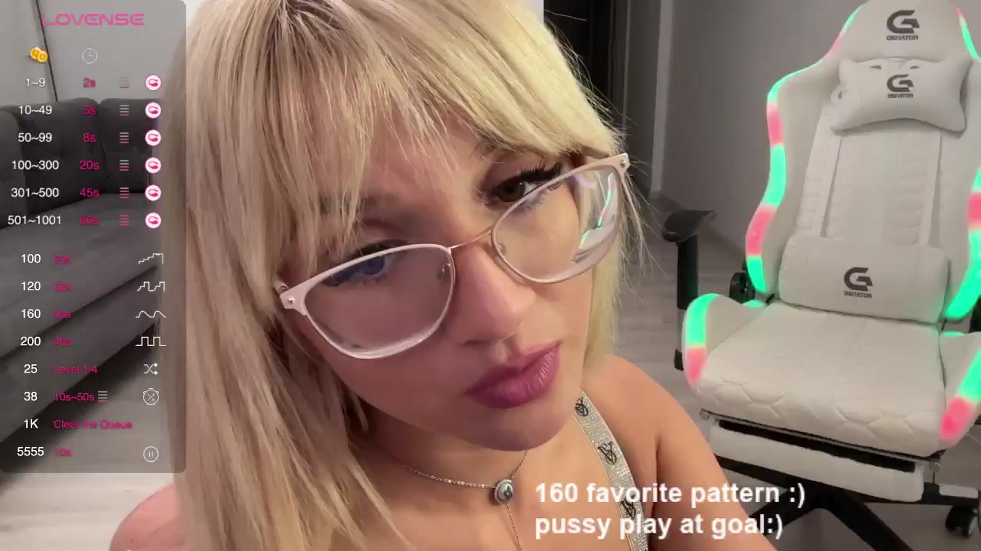 Gallery image thumbnail from LovelyBianca_'s myfreecams stream on, 05/19/2024, 23:56 image 16 of 20