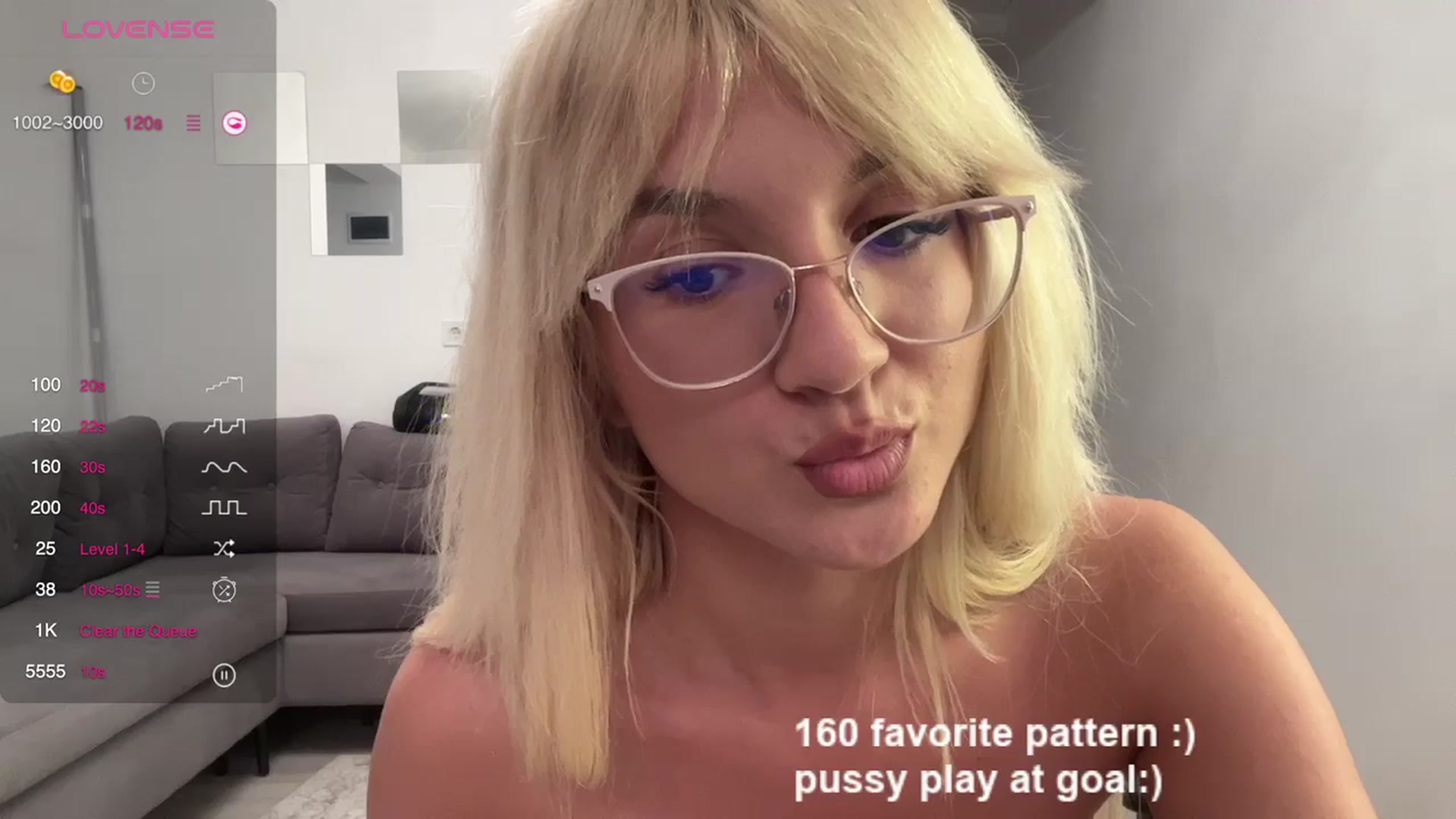 Gallery image thumbnail from LovelyBianca_'s myfreecams stream on, 06/05/2024, 24:32 image 2 of 20
