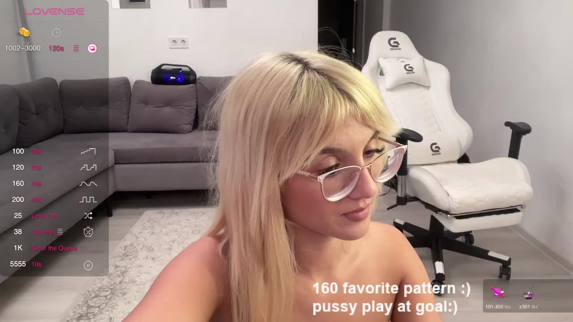 Gallery image thumbnail from LovelyBianca_'s myfreecams stream on, 06/05/2024, 01:42 image 12 of 20
