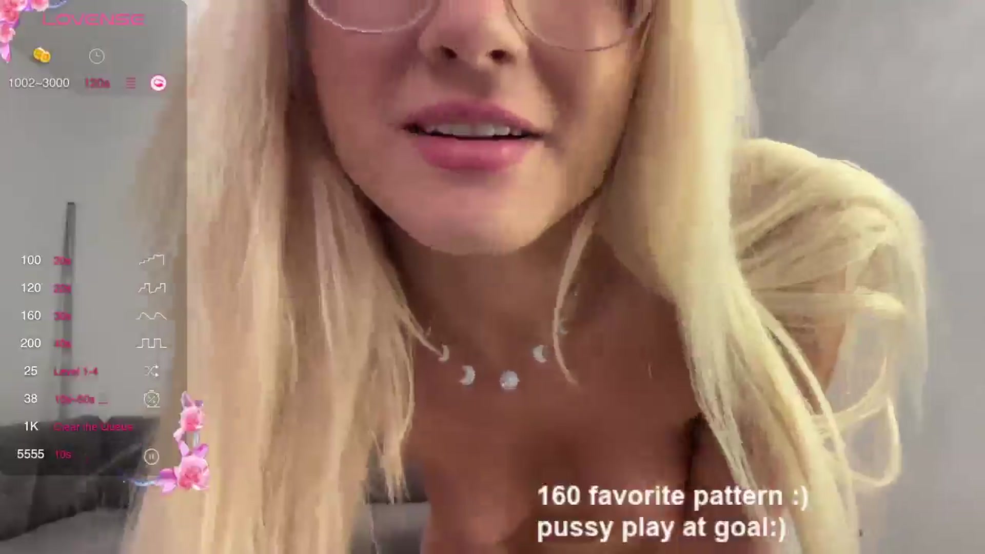 Gallery image thumbnail from LovelyBianca_'s myfreecams stream on, 06/13/2024, 24:43 image 13 of 20