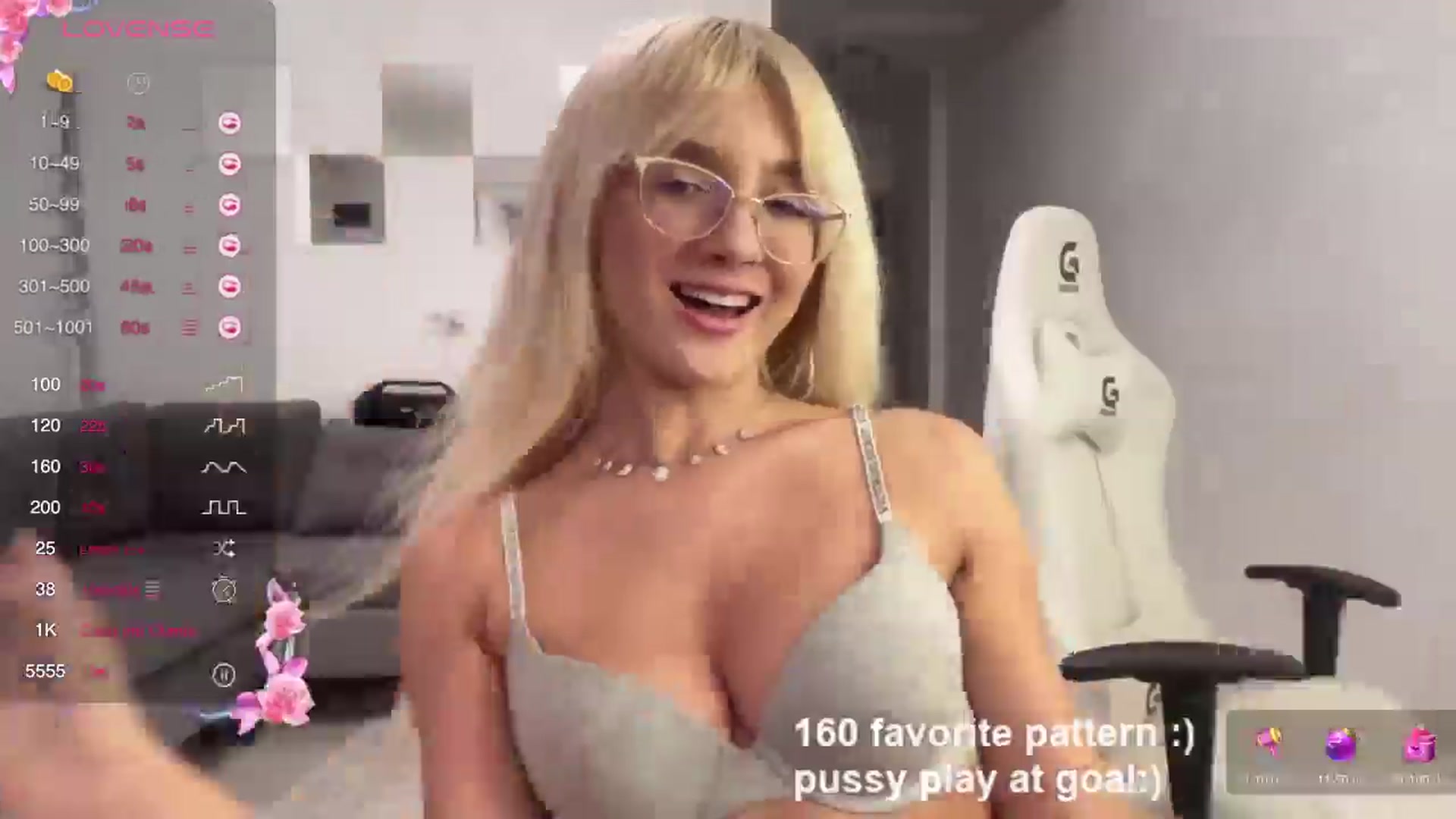 Gallery image thumbnail from LovelyBianca_'s myfreecams stream on, 06/13/2024, 24:43 image 9 of 20