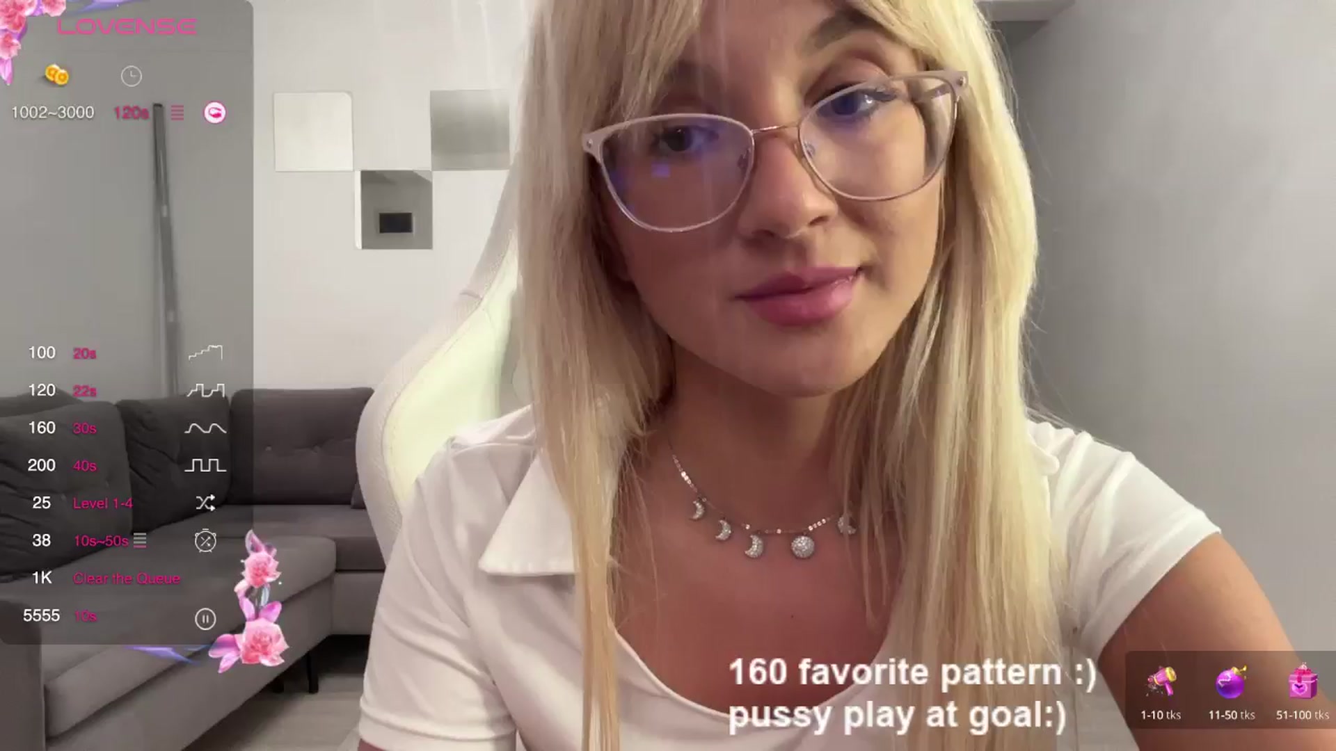 Gallery image thumbnail from LovelyBianca_'s myfreecams stream on, 06/17/2024, 21:22 image 20 of 20