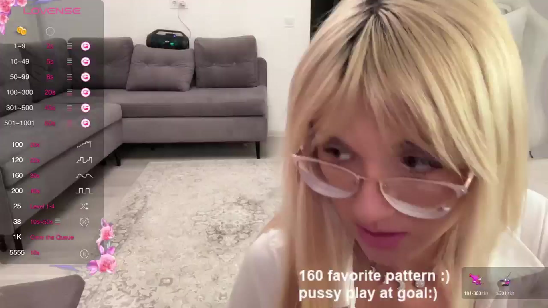 Gallery image thumbnail from LovelyBianca_'s myfreecams stream on, 06/17/2024, 21:22 image 6 of 20