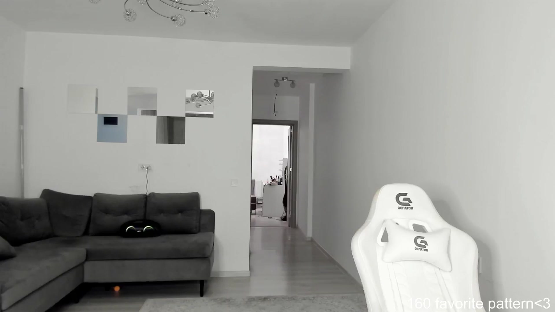 Gallery image thumbnail from LovelyBianca_'s myfreecams stream on, 09/16/2024, 24:14 image 19 of 20