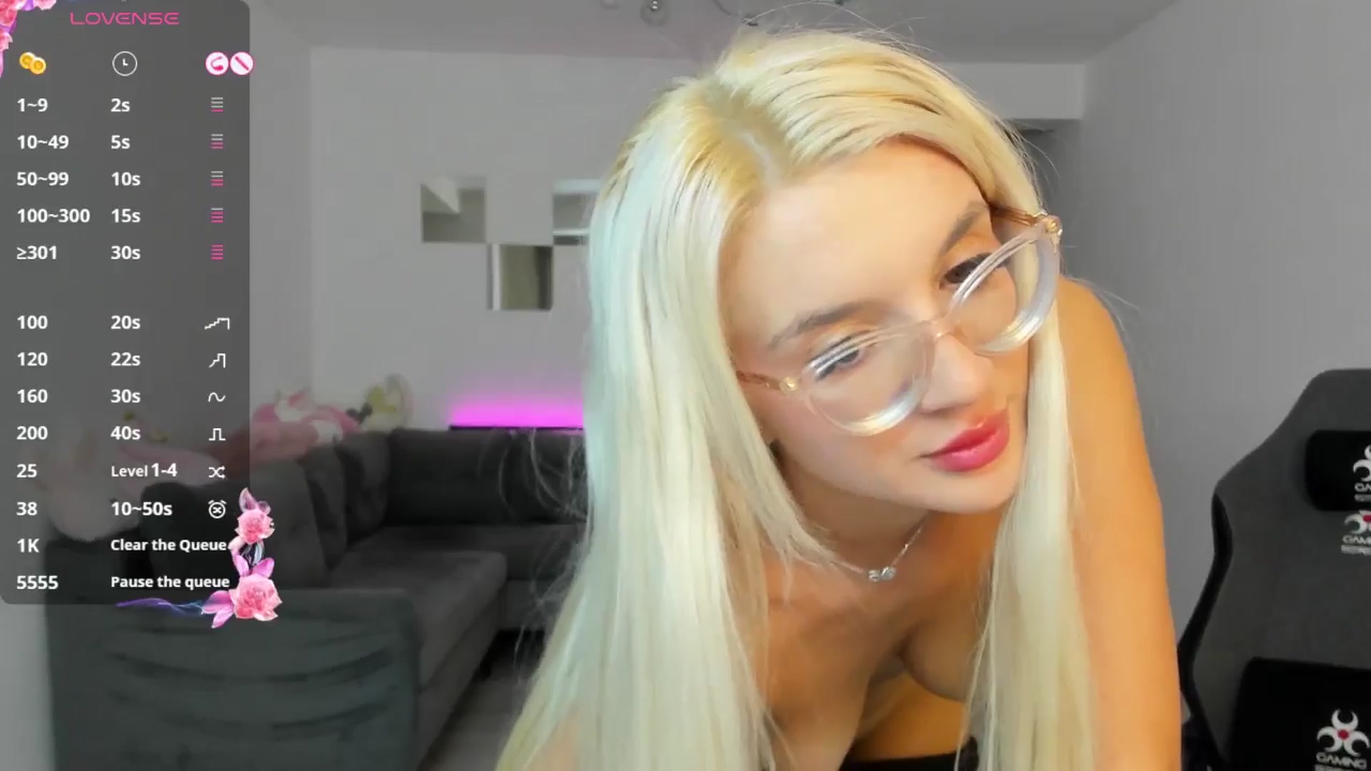 Gallery image thumbnail from LovelyBianca_'s myfreecams stream on, 09/21/2025, 03:07 image 2 of 20