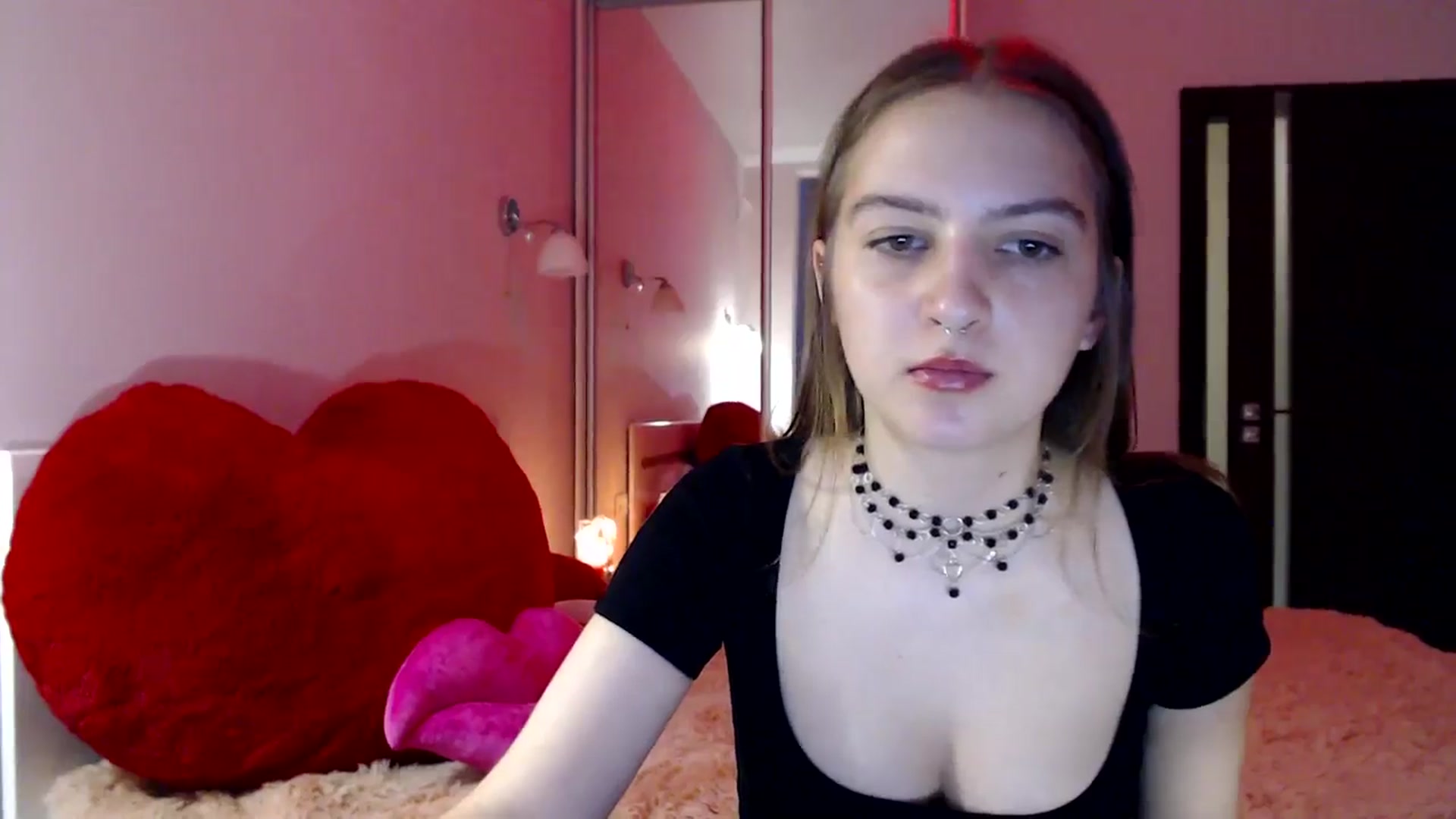Gallery image thumbnail from LovelyBird's myfreecams stream on, 08/15/2024, 16:54 image 12 of 20