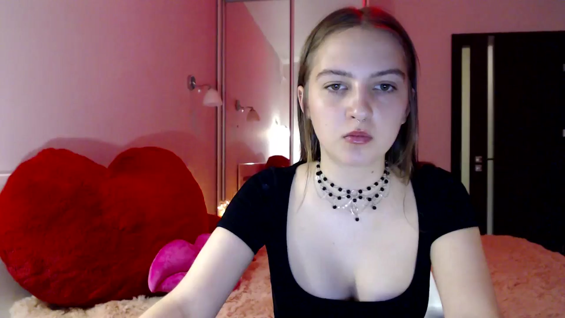 Gallery image thumbnail from LovelyBird's myfreecams stream on, 08/15/2024, 17:15 image 4 of 20