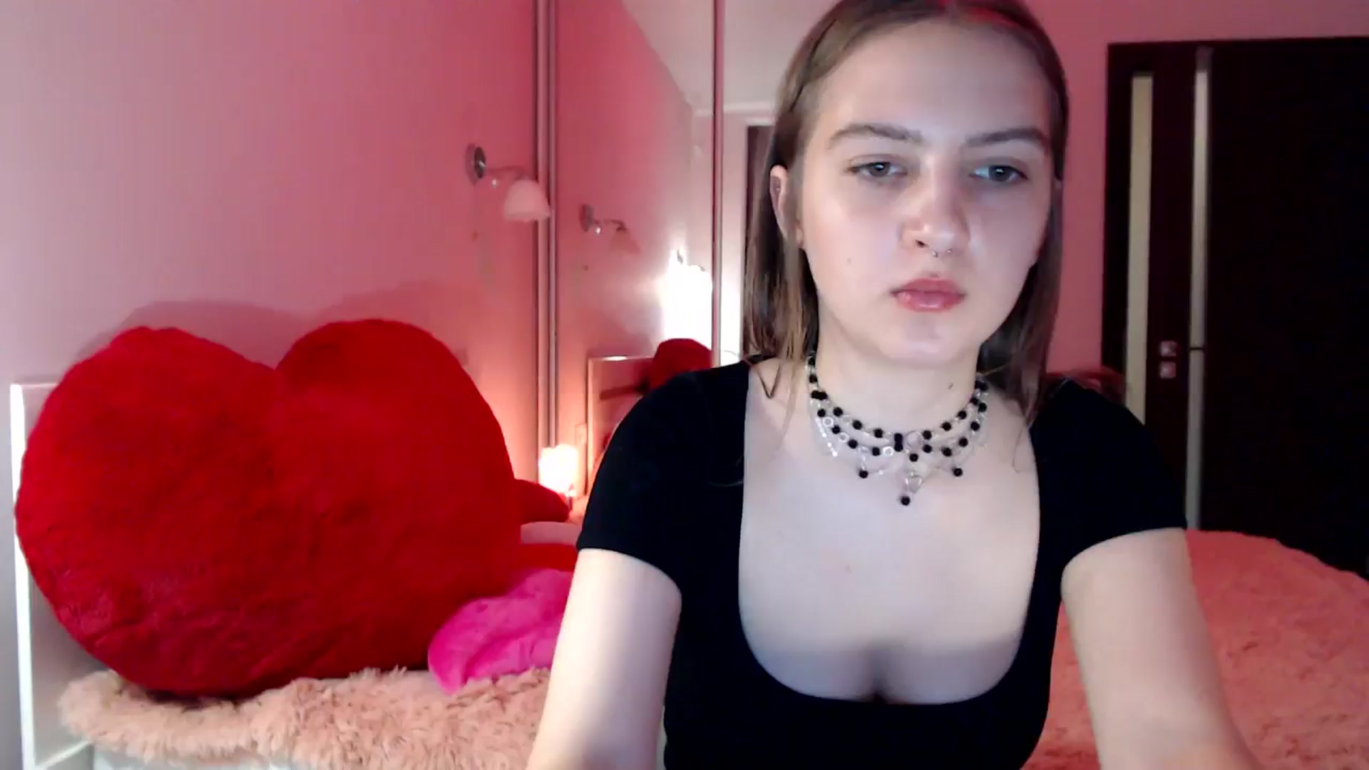 Gallery image thumbnail from LovelyBird's myfreecams stream on, 08/15/2024, 17:56 image 5 of 20