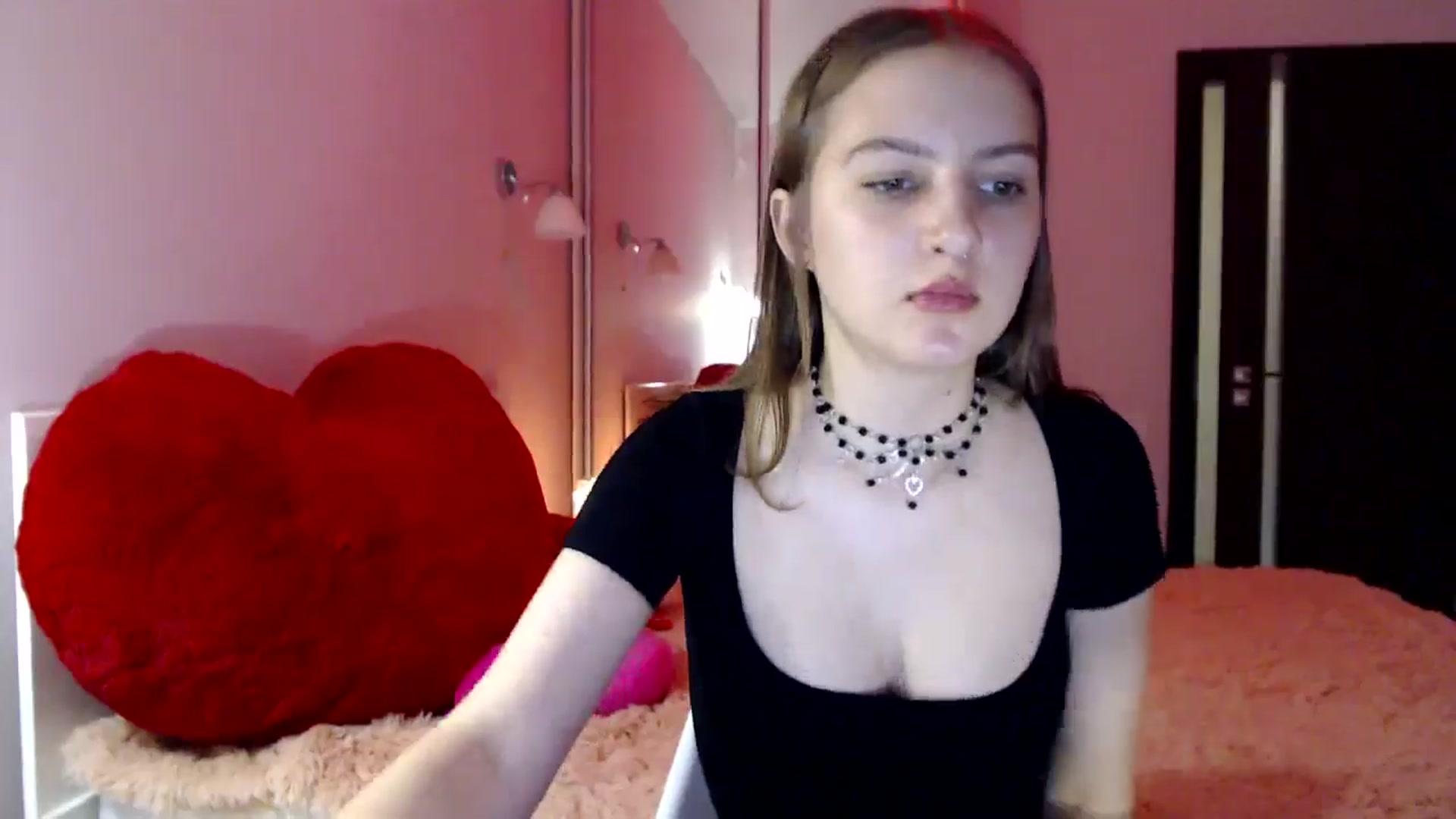 Gallery image thumbnail from LovelyBird's myfreecams stream on, 08/15/2024, 17:56 image 11 of 20