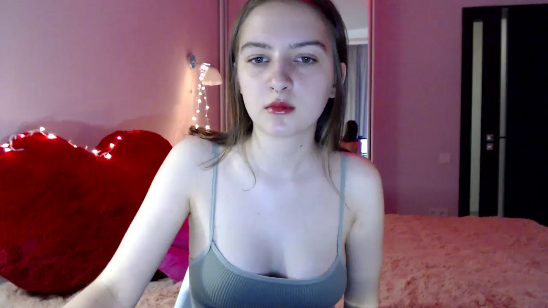 Gallery image thumbnail from LovelyBird's myfreecams stream on, 08/16/2024, 12:35 image 6 of 20
