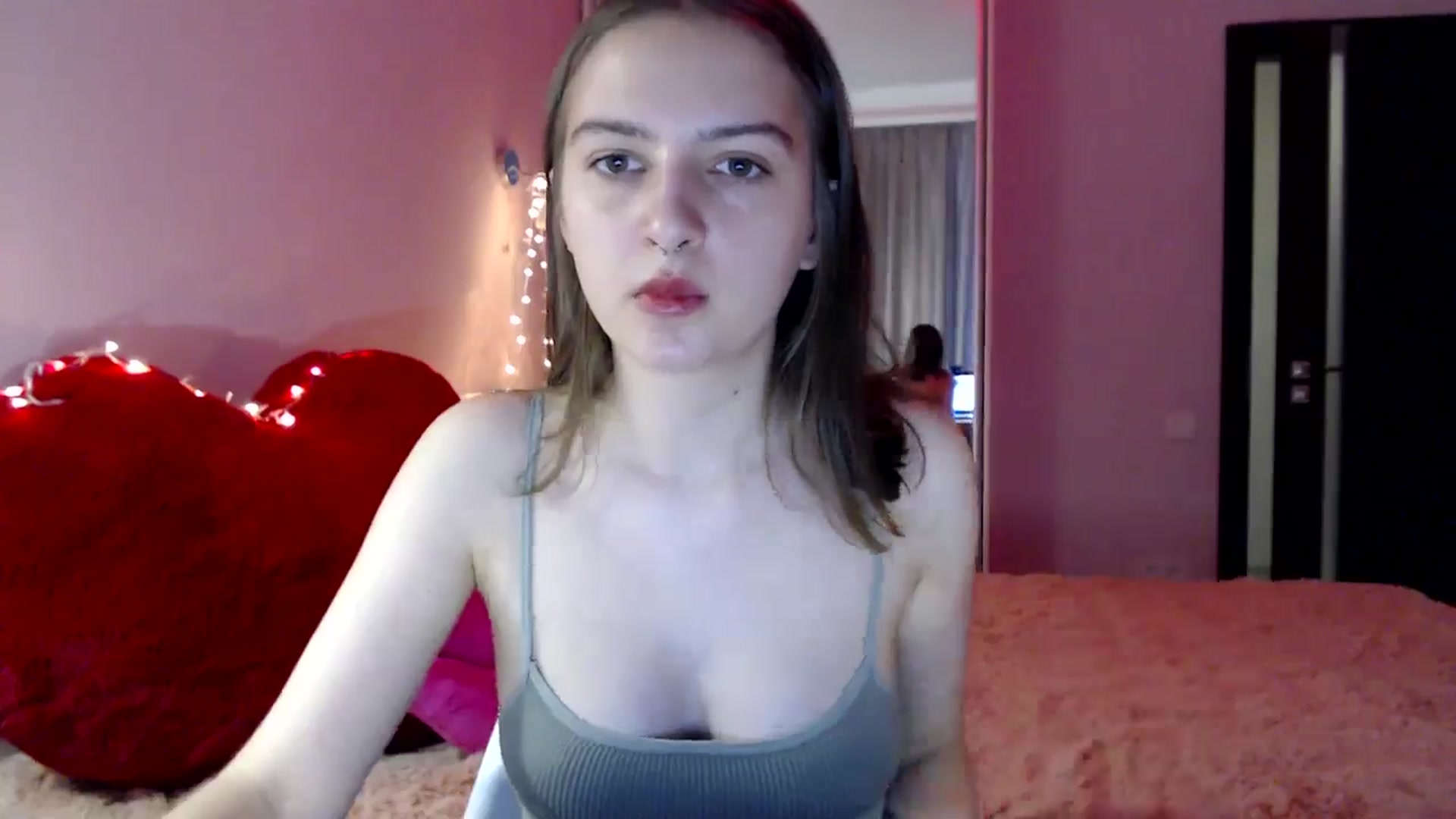 Gallery image thumbnail from LovelyBird's myfreecams stream on, 08/16/2024, 13:19 image 10 of 20